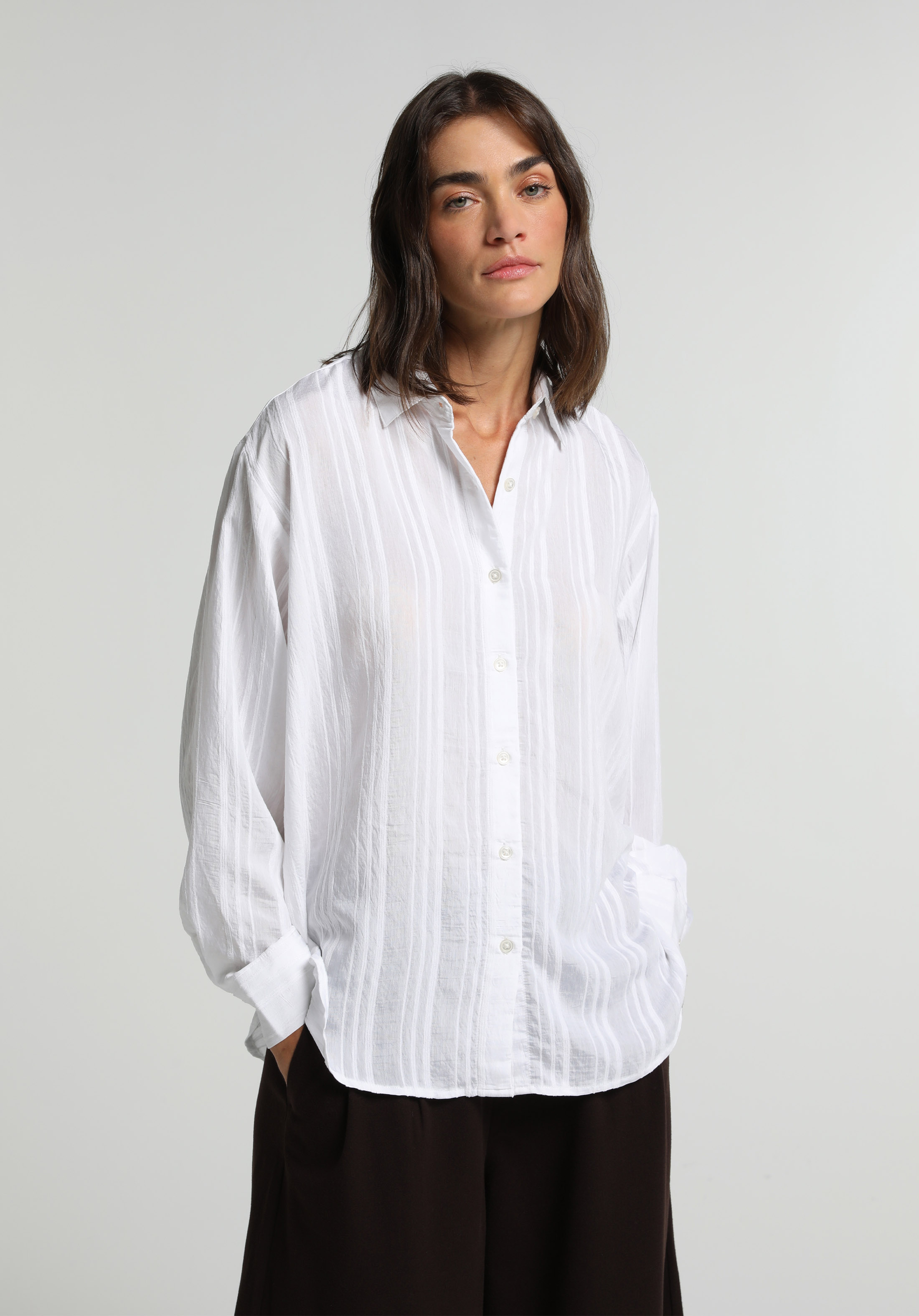 Boyfriend Fit Shirt Neck Jakarlı Kadın Beyaz Uzun Kol Gömlek
