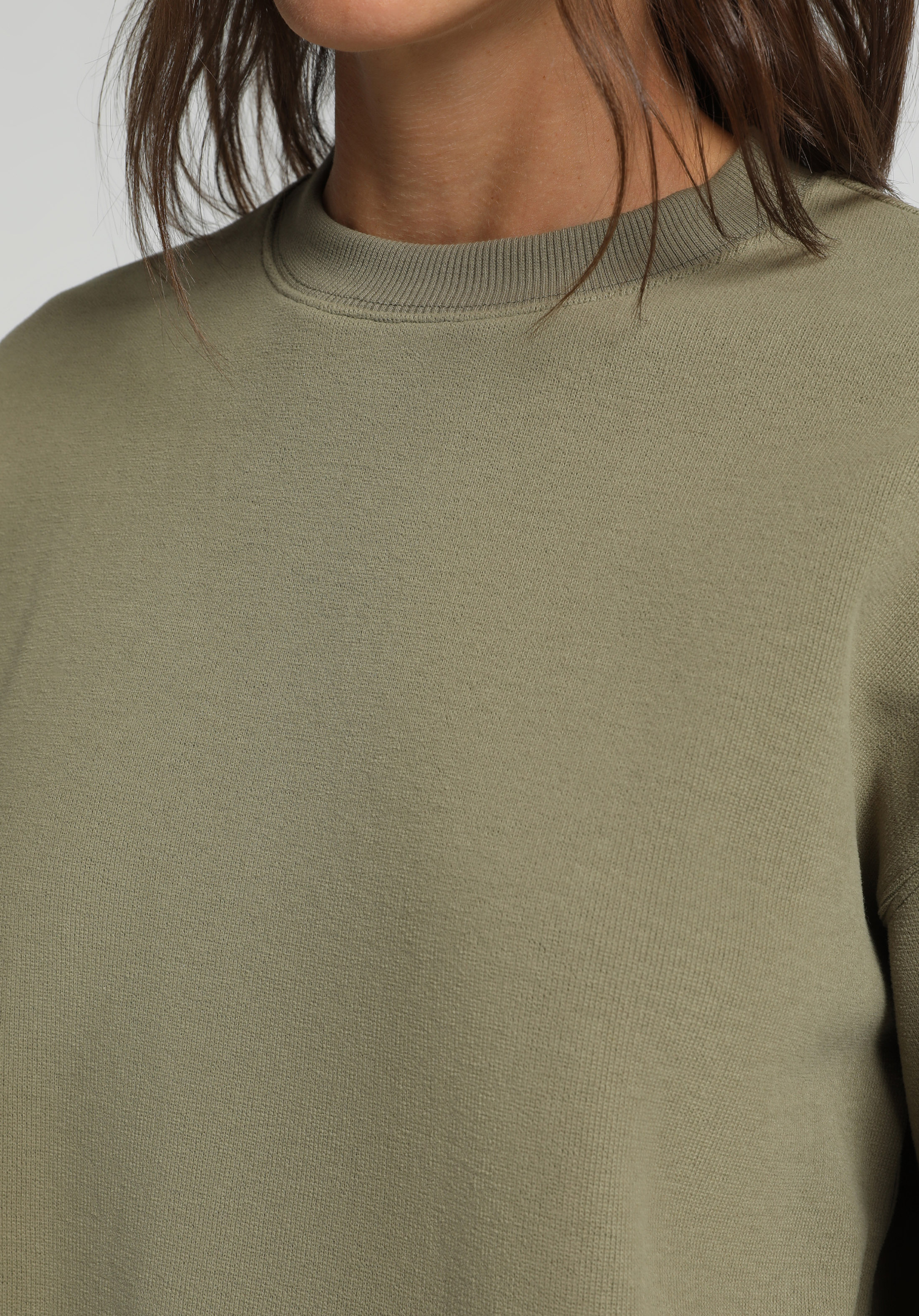 Regular Fit Yuvarlak Yaka Düz Kadın Yeşil Sweatshirt