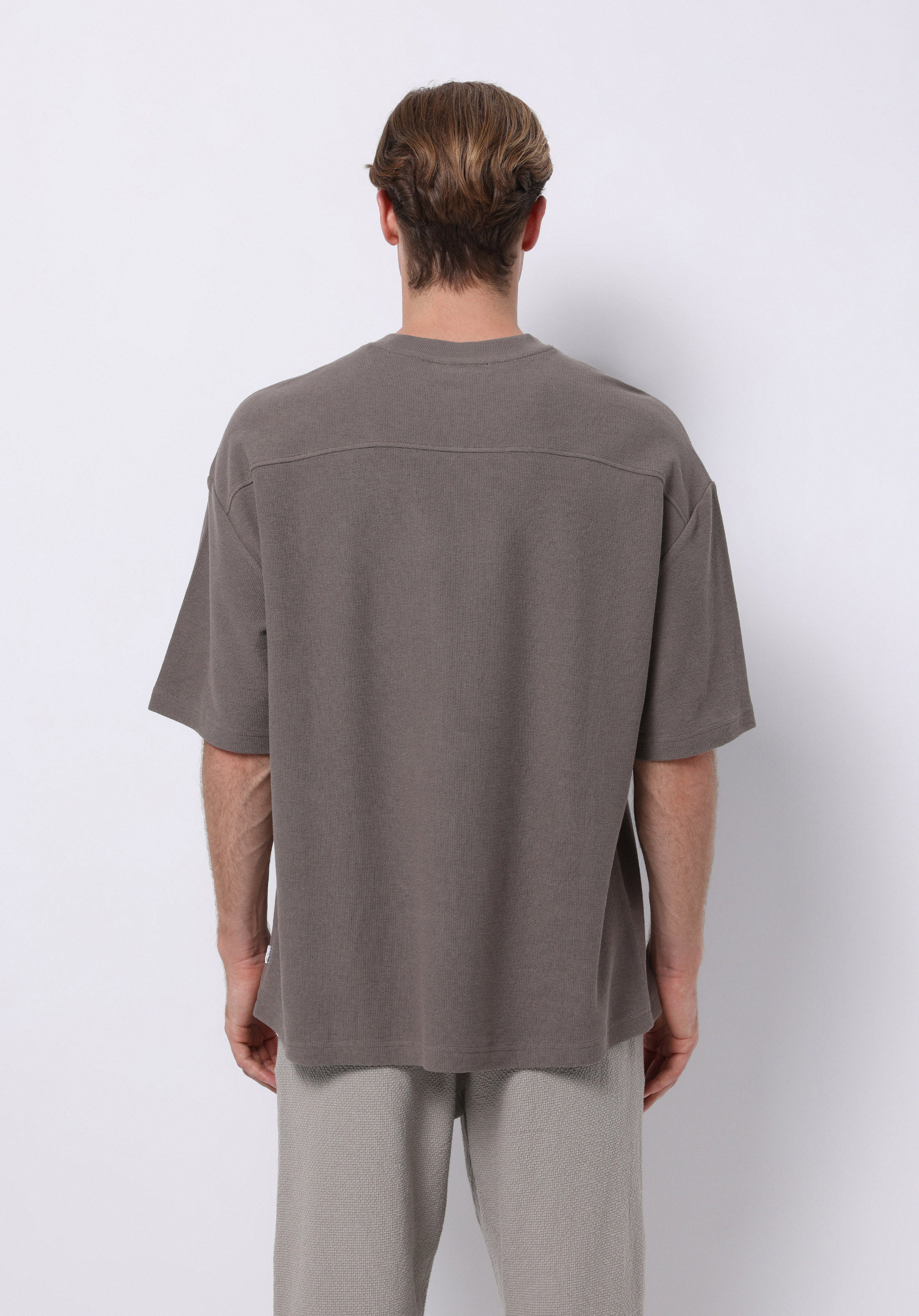 Oversize Fit Yuvarlak Yaka Düz Erkek Kahverengi Kısa Kol Tişört
