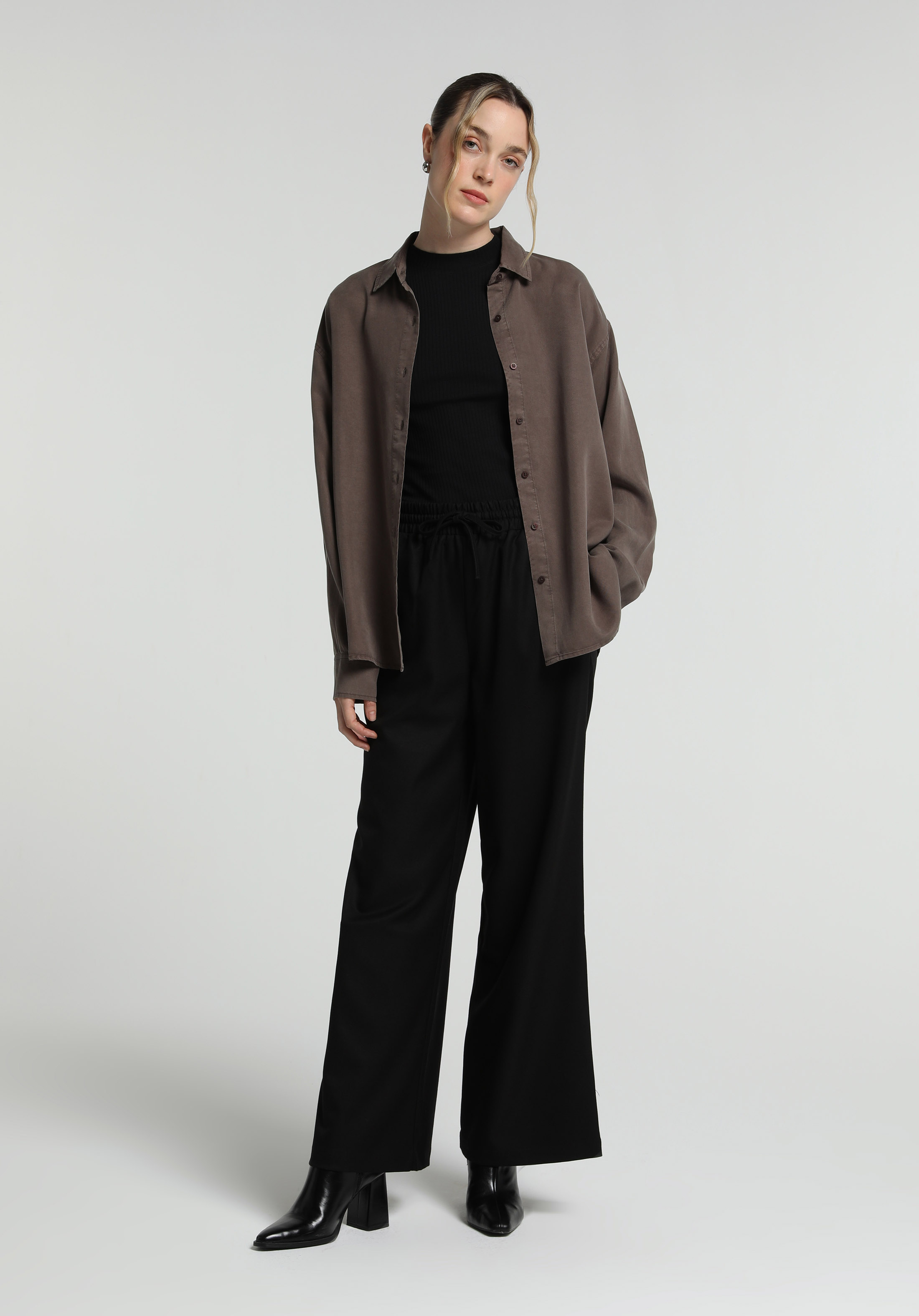 Boyfriend Fit Shirt Neck Düz Kadın Kahverengi Uzun Kol Gömlek