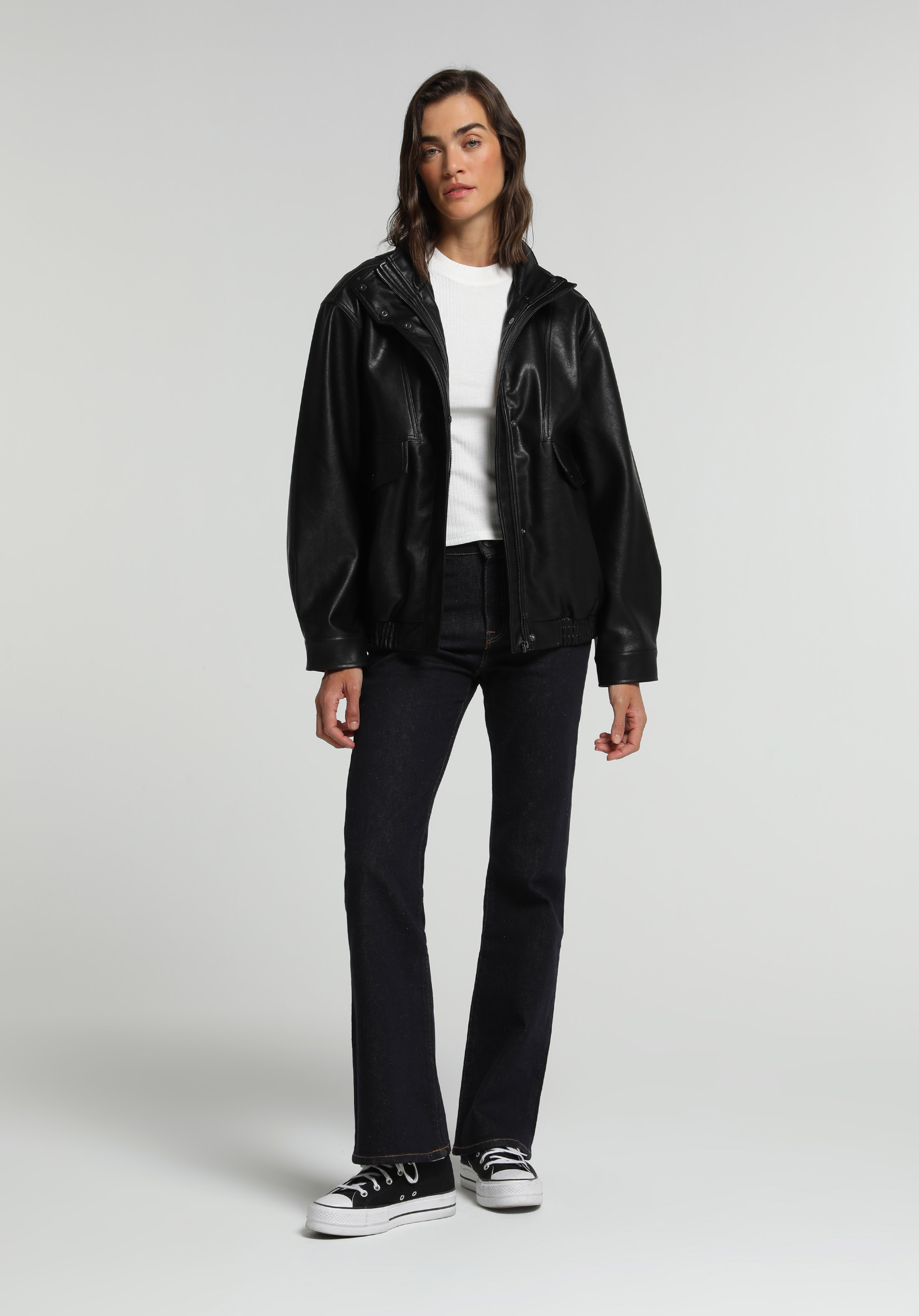 Regular Fit High Neck Fermuarlı Astarlı Kapamalı Kadın Siyah Mont Pu