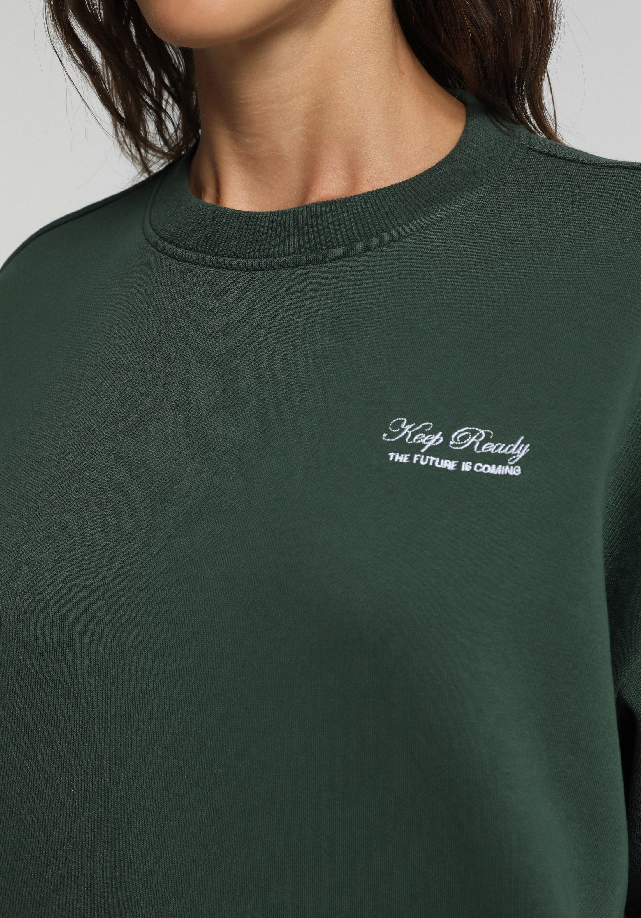 Regular Fit Yuvarlak Yaka Baskılı Kadın Yeşil Sweatshirt