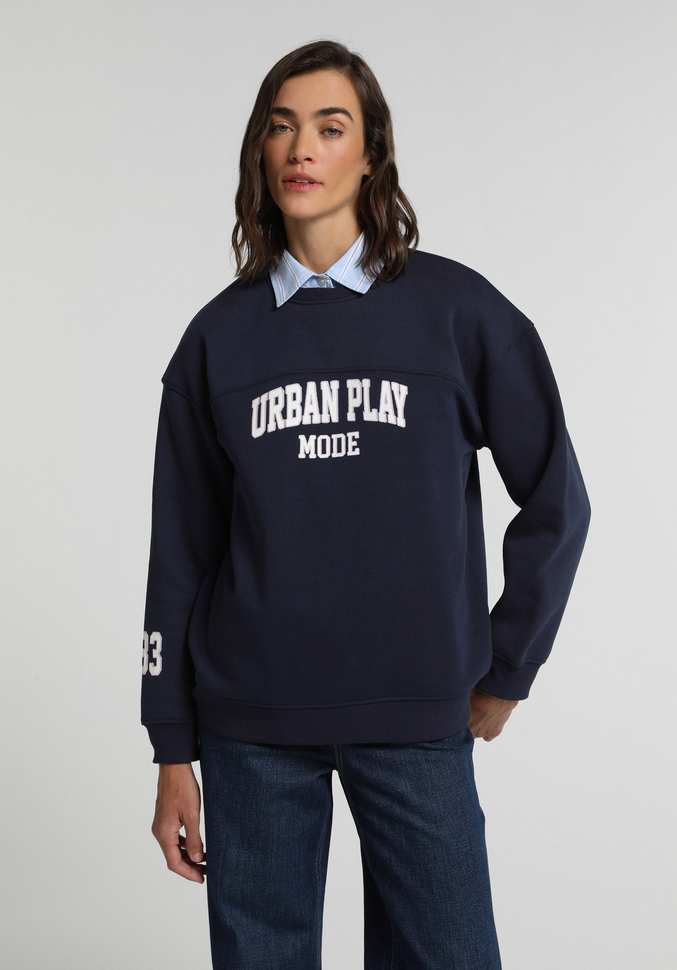 Regular Fit Yuvarlak Yaka Baskılı Kadın Lacivert Sweatshirt