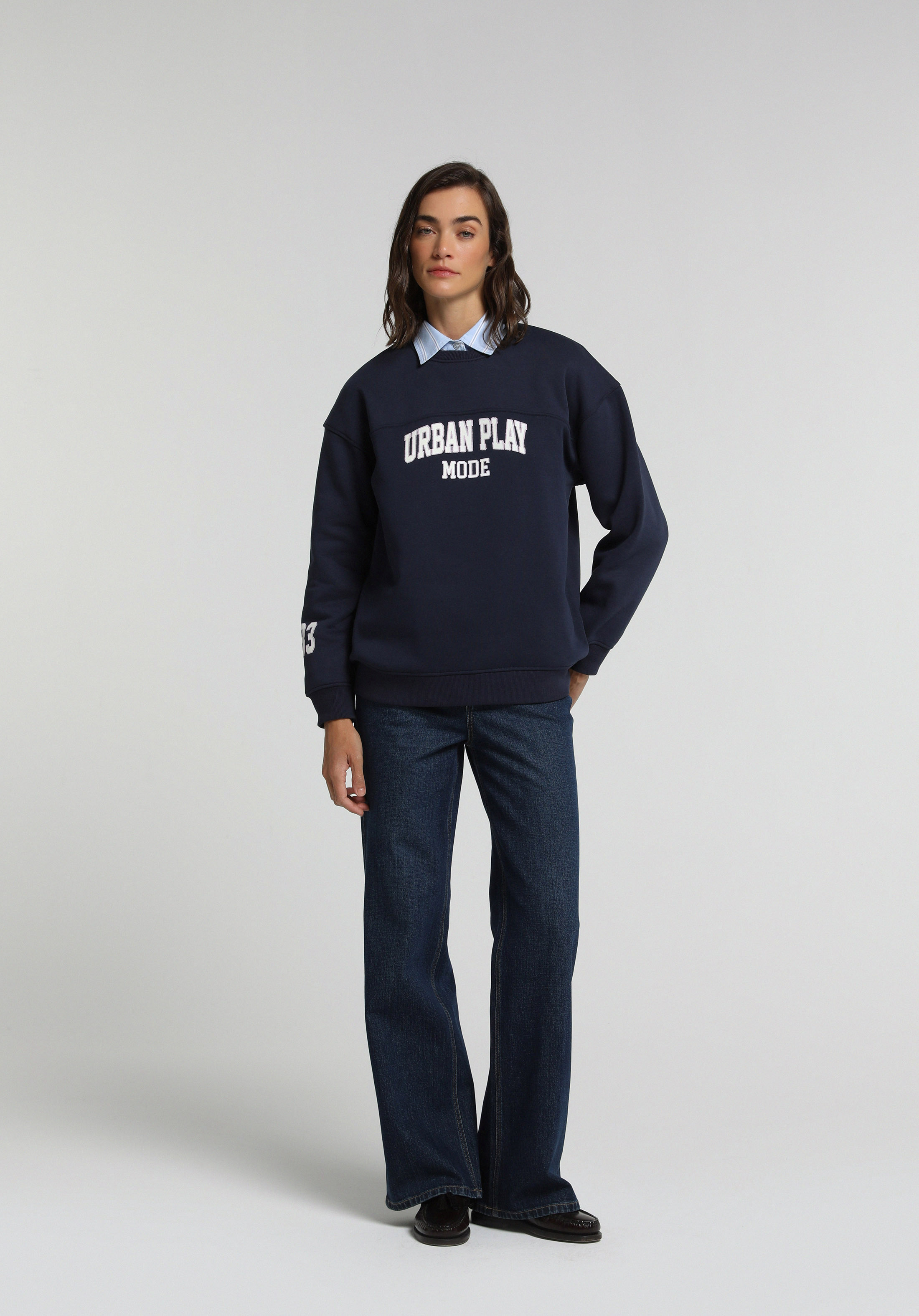 Regular Fit Yuvarlak Yaka Baskılı Kadın Lacivert Sweatshirt