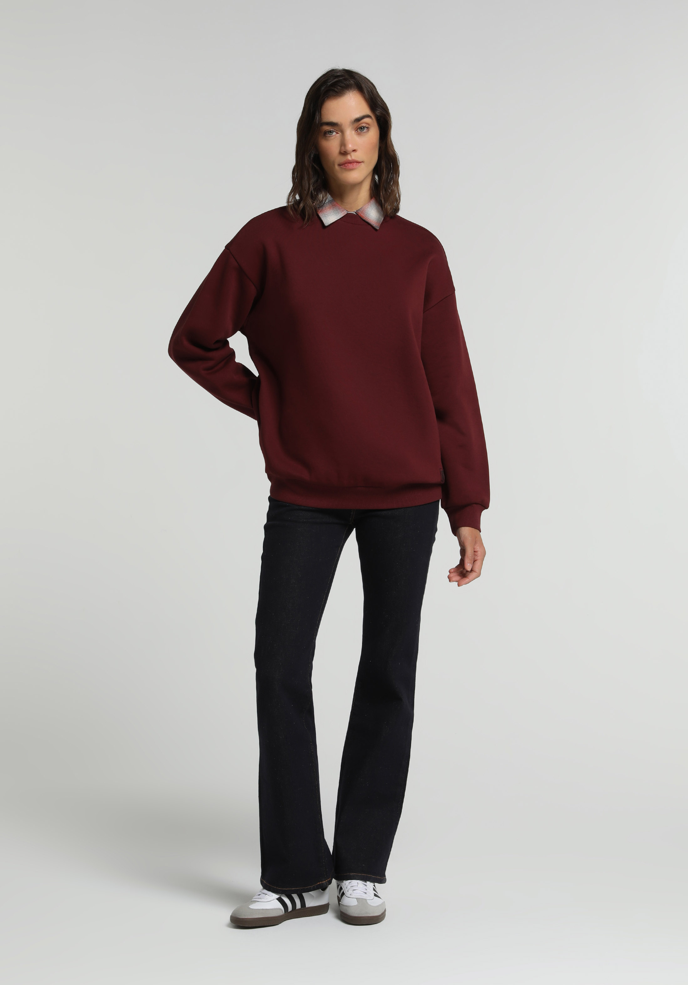 Relaxed Fit Yuvarlak Yaka Baskılı Kadın Bordo Sweatshirt