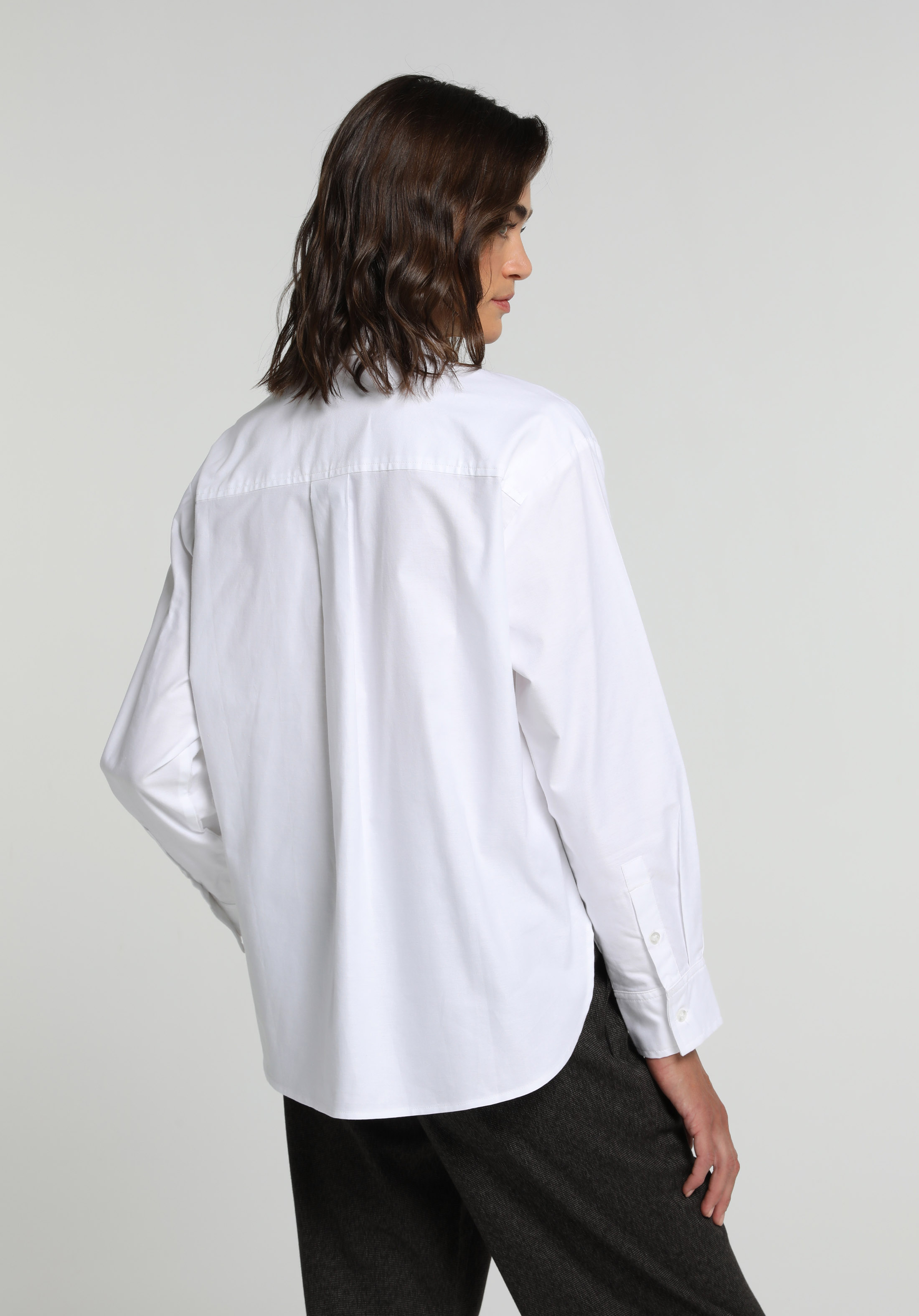 Boyfriend Fit Shirt Neck Düz Kadın Beyaz Uzun Kol Gömlek