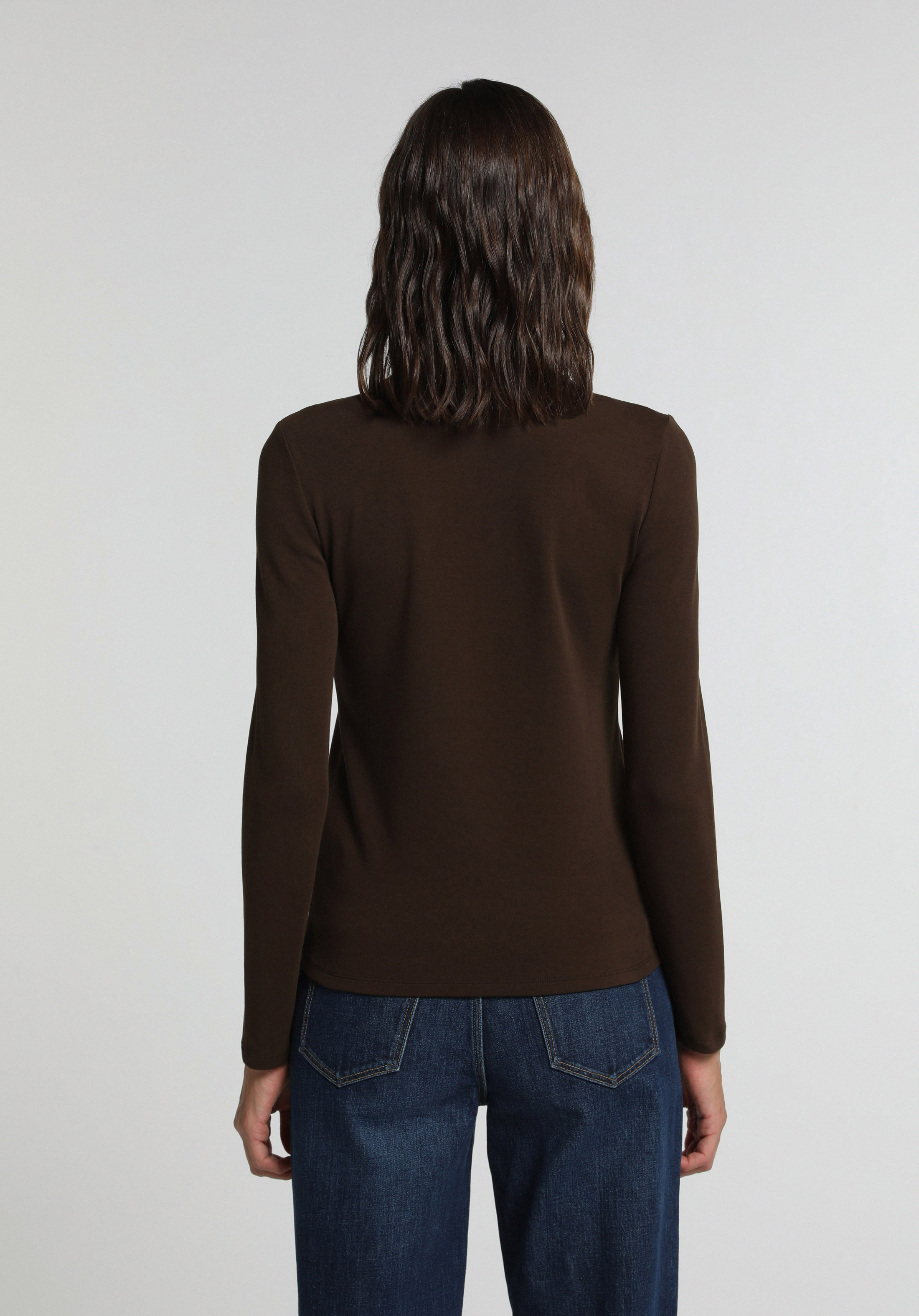 Slim Fit Yuvarlak Yaka Düz Kadın Kahverengi Uzun Kol Tişört