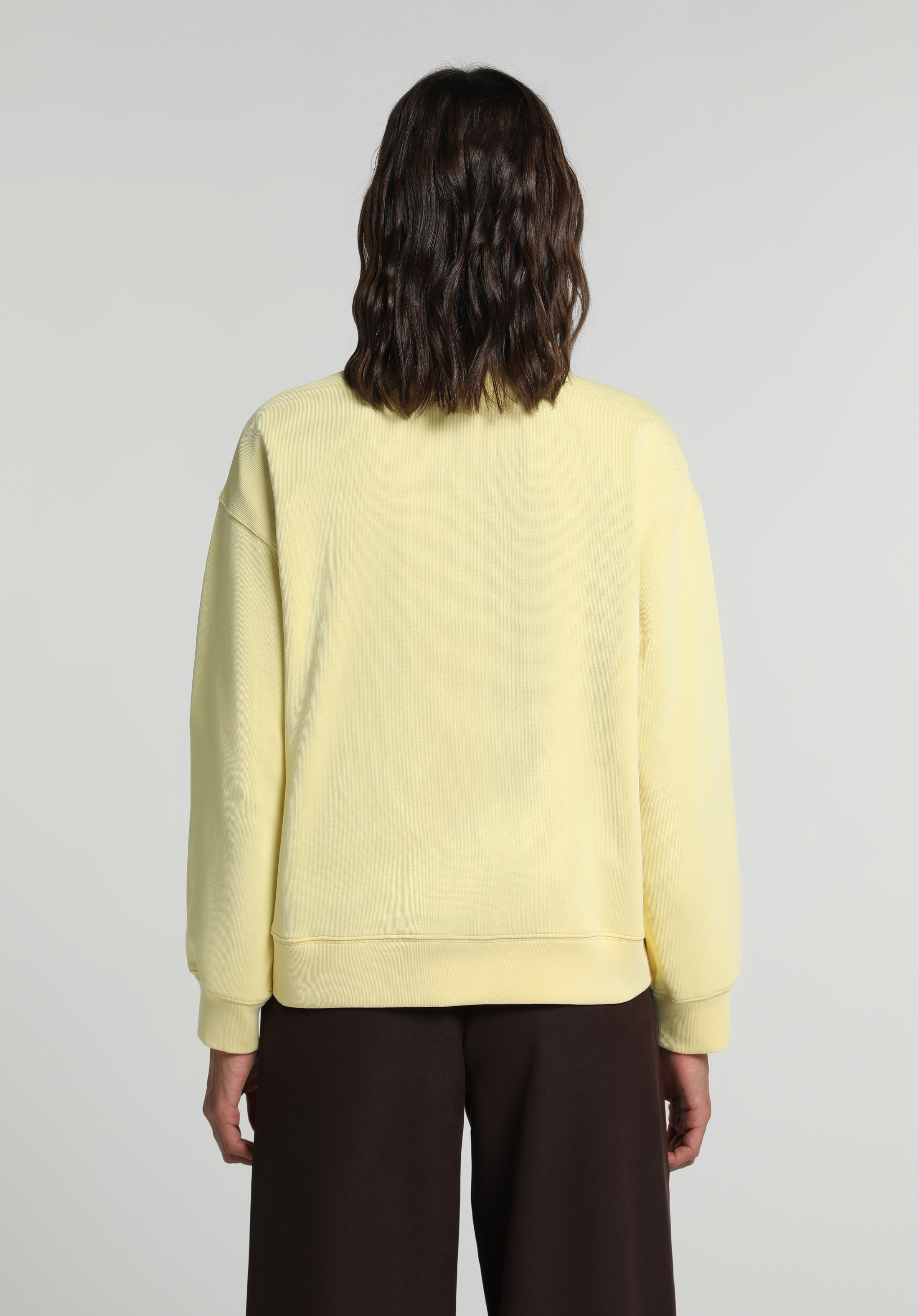 Regular Fit Yuvarlak Yaka Baskılı Kadın Sari Sweatshirt