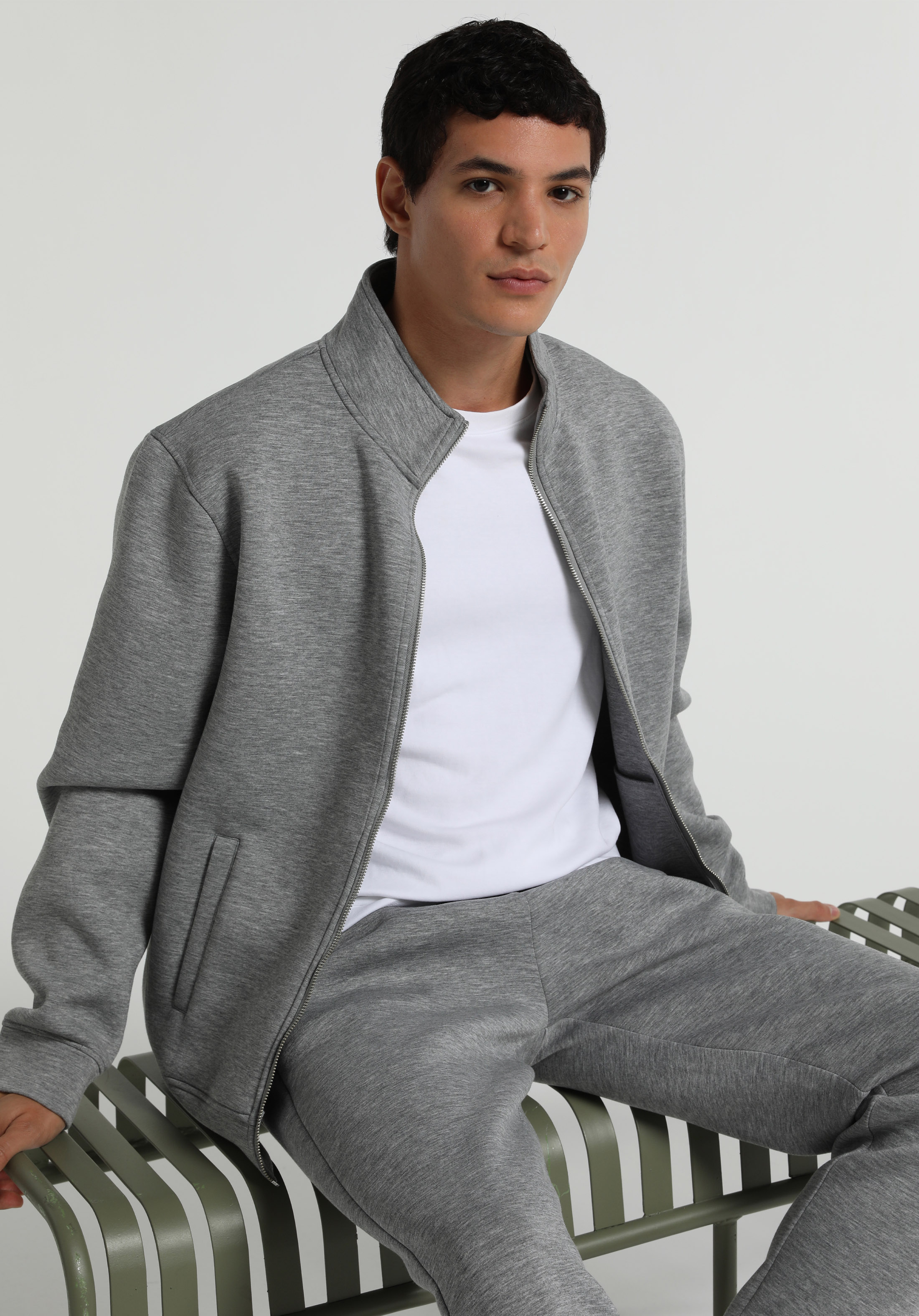 Regular Fit    Erkek Gri Ceket