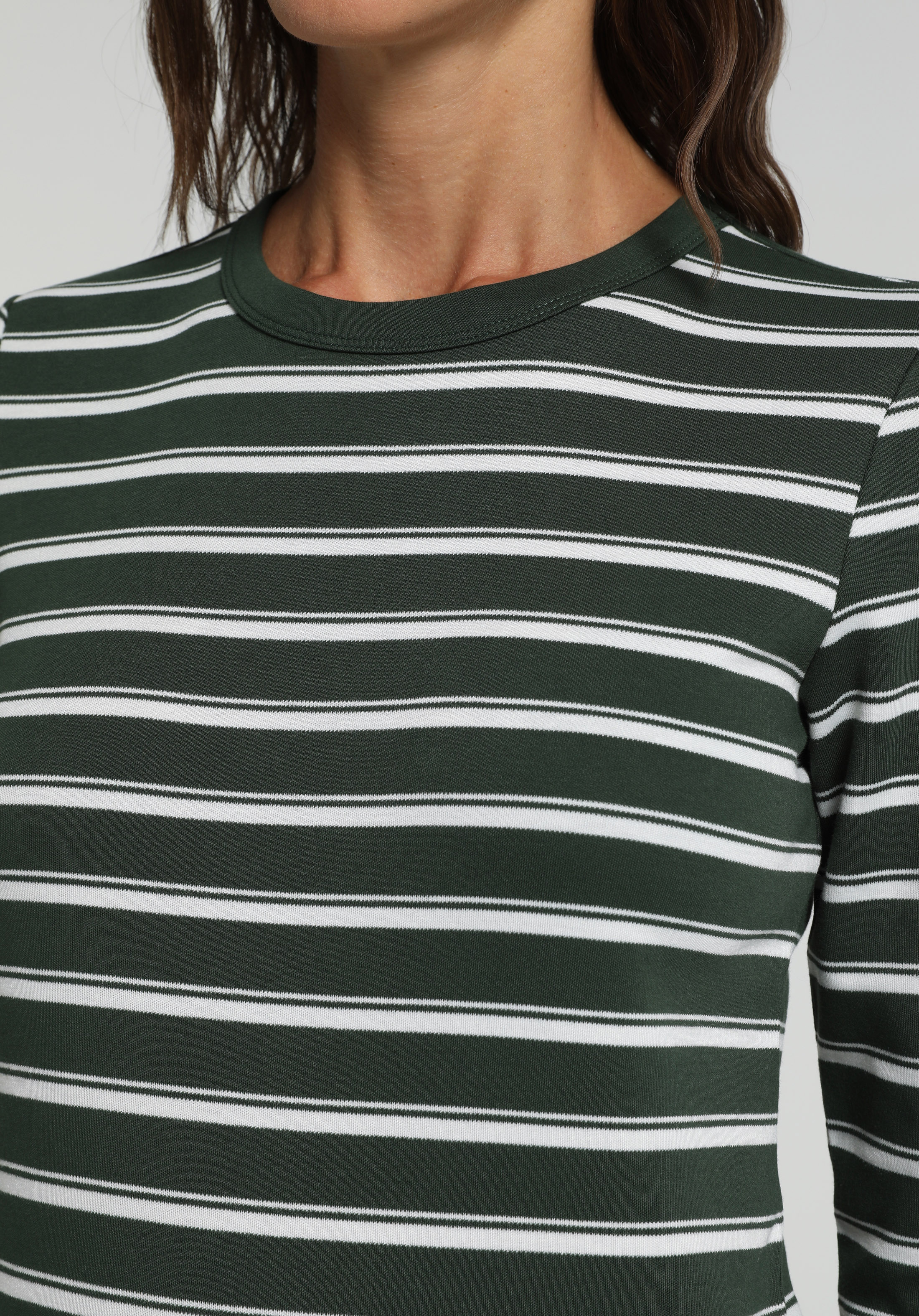 Slim Fit Yuvarlak Yaka Çizgili Kadın Yeşil Uzun Kol Tişört