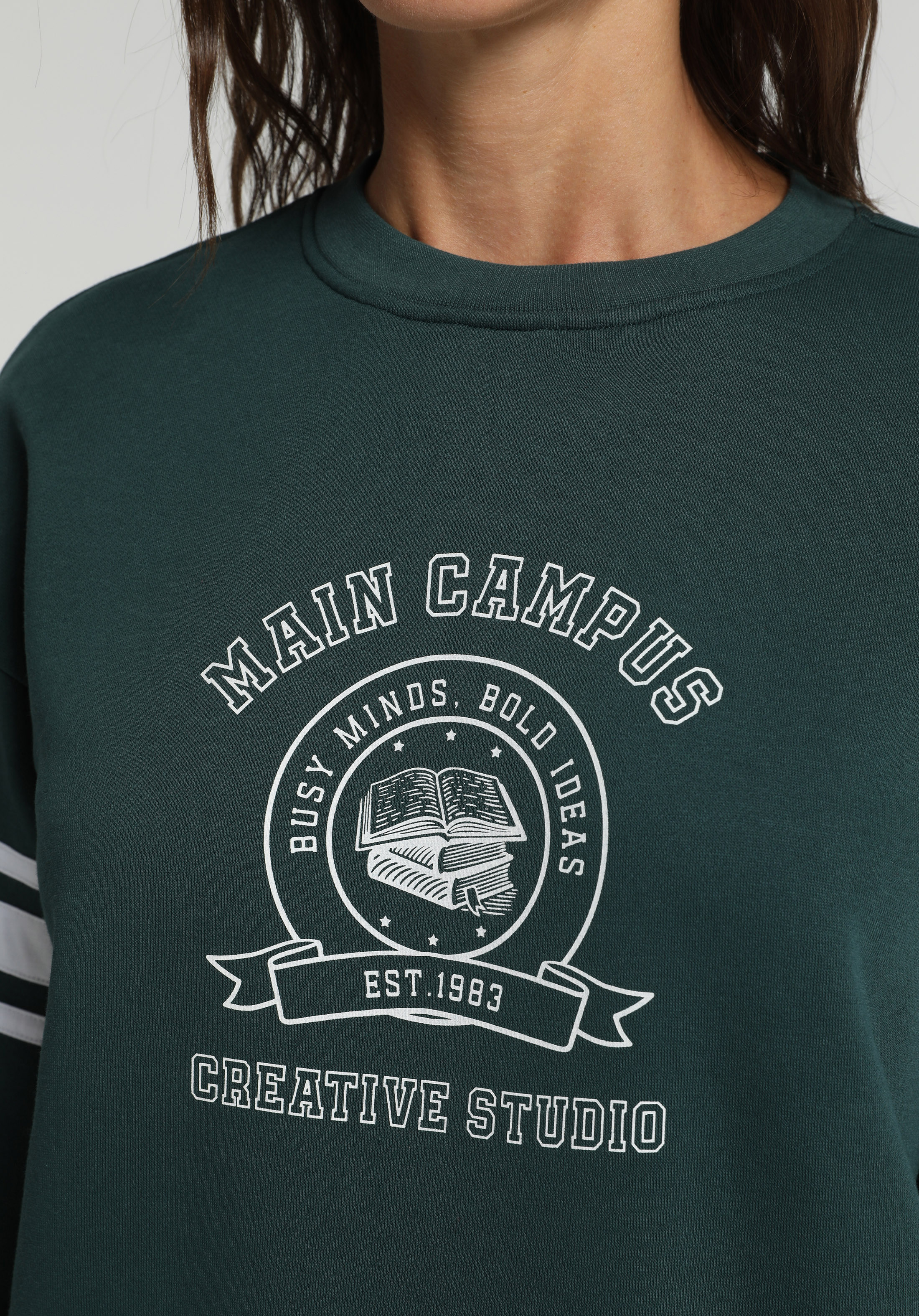 Regular Fit Yuvarlak Yaka Baskılı Kadın Yeşil Sweatshirt