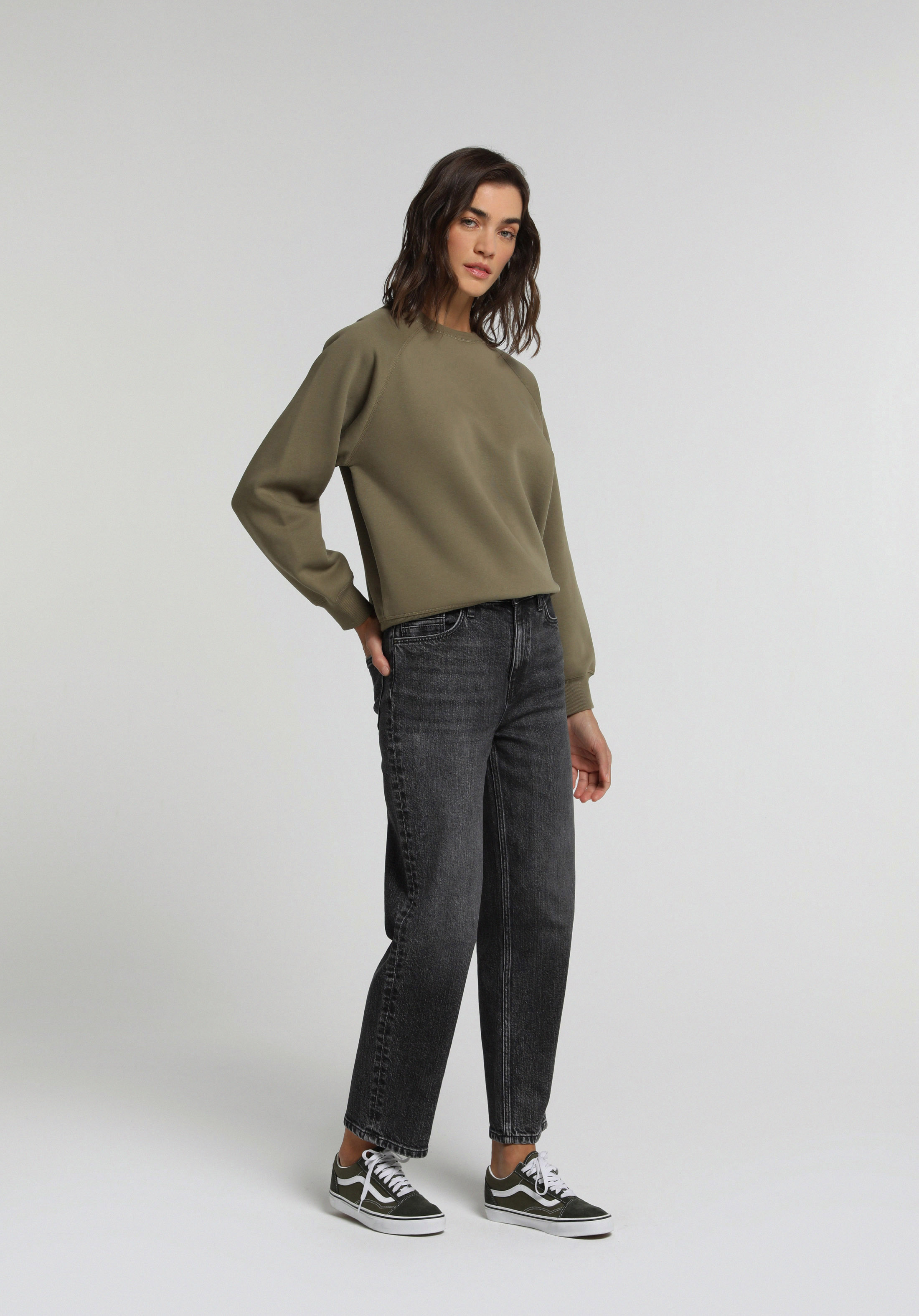 Slim Tapered Fit   Kadın Black Denim Jean Pantolon