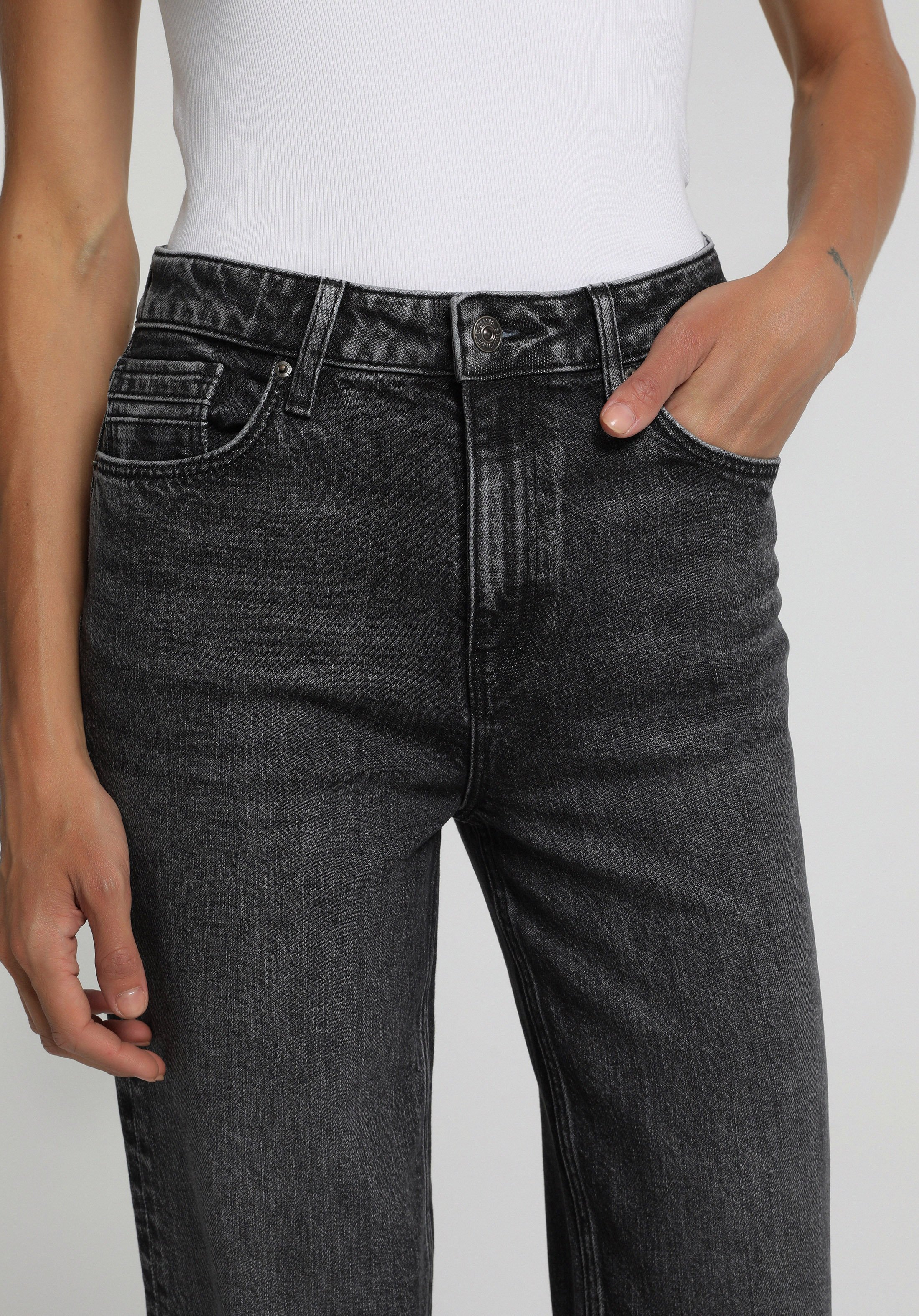 Slim Tapered Fit   Kadın Black Denim Jean Pantolon