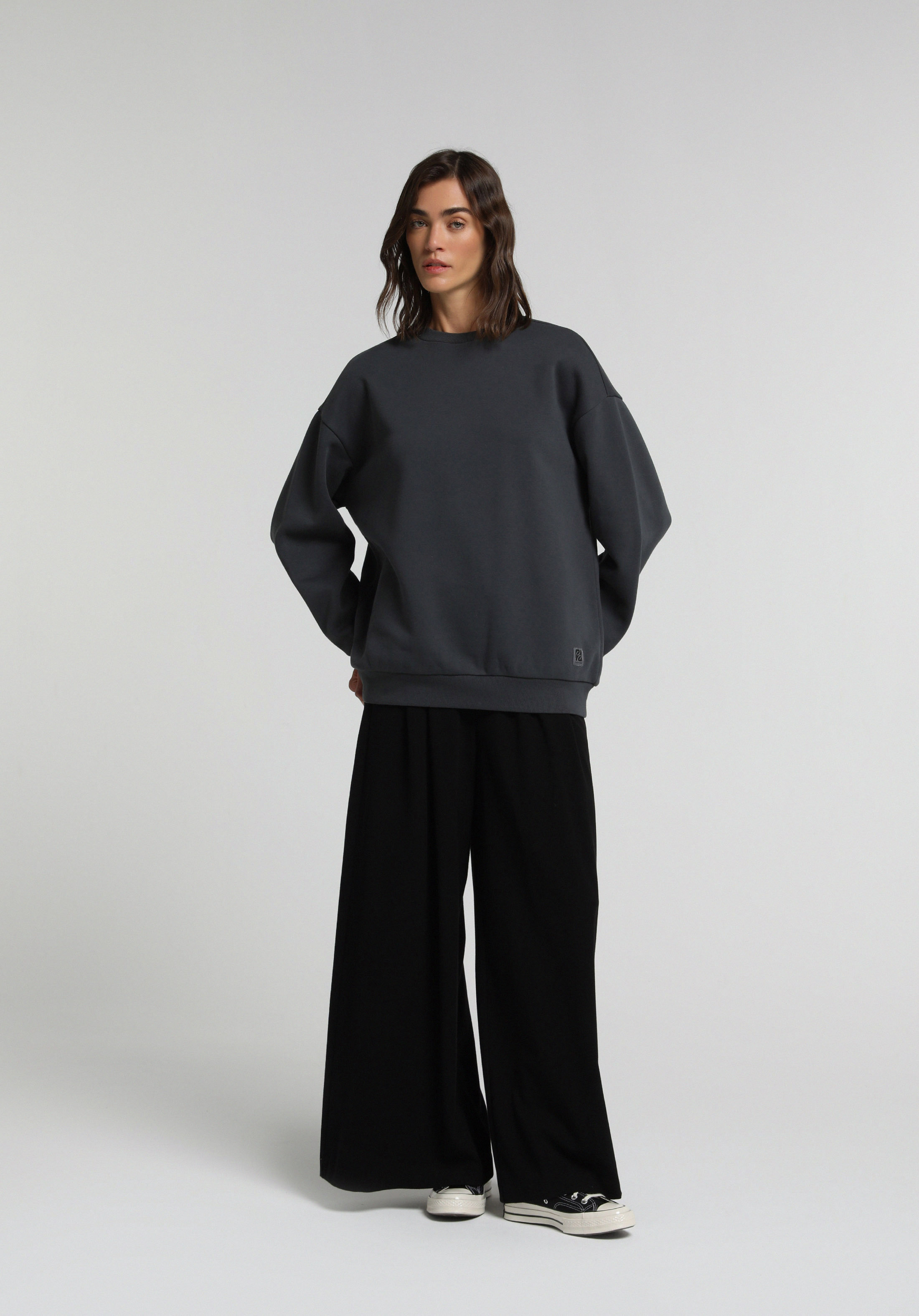 Relaxed Fit Yuvarlak Yaka Baskılı Kadın Antrasit Sweatshirt