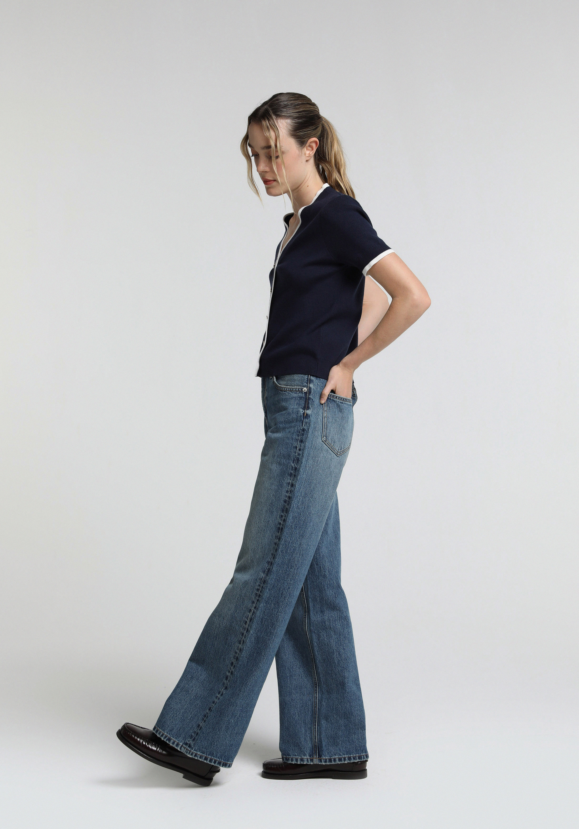 Slim Fit Düğmeli Yaka Düz Kadın Lacivert Kısa Kol Kazak