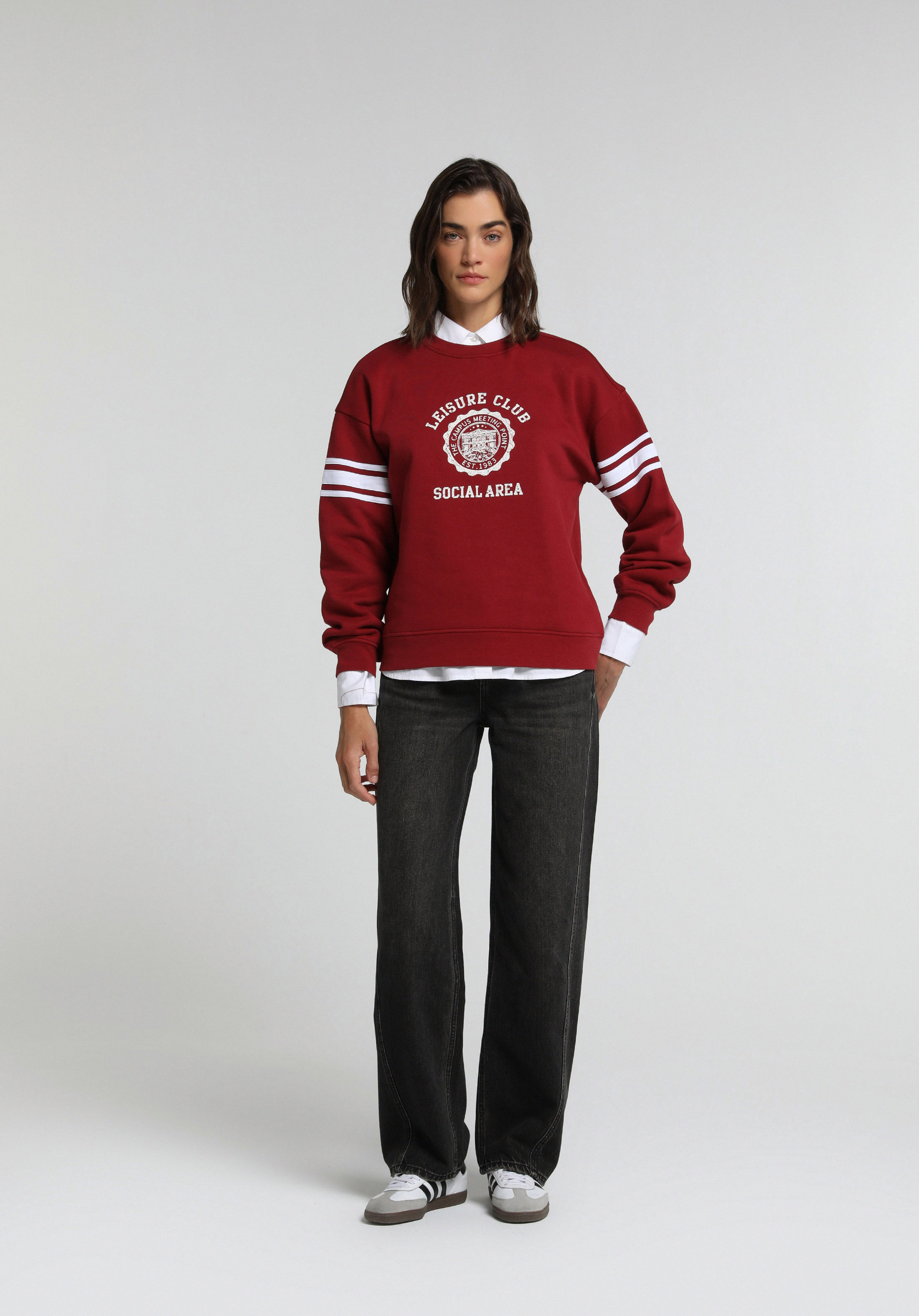 Regular Fit Yuvarlak Yaka Baskılı Kadın Kirmizi Sweatshirt