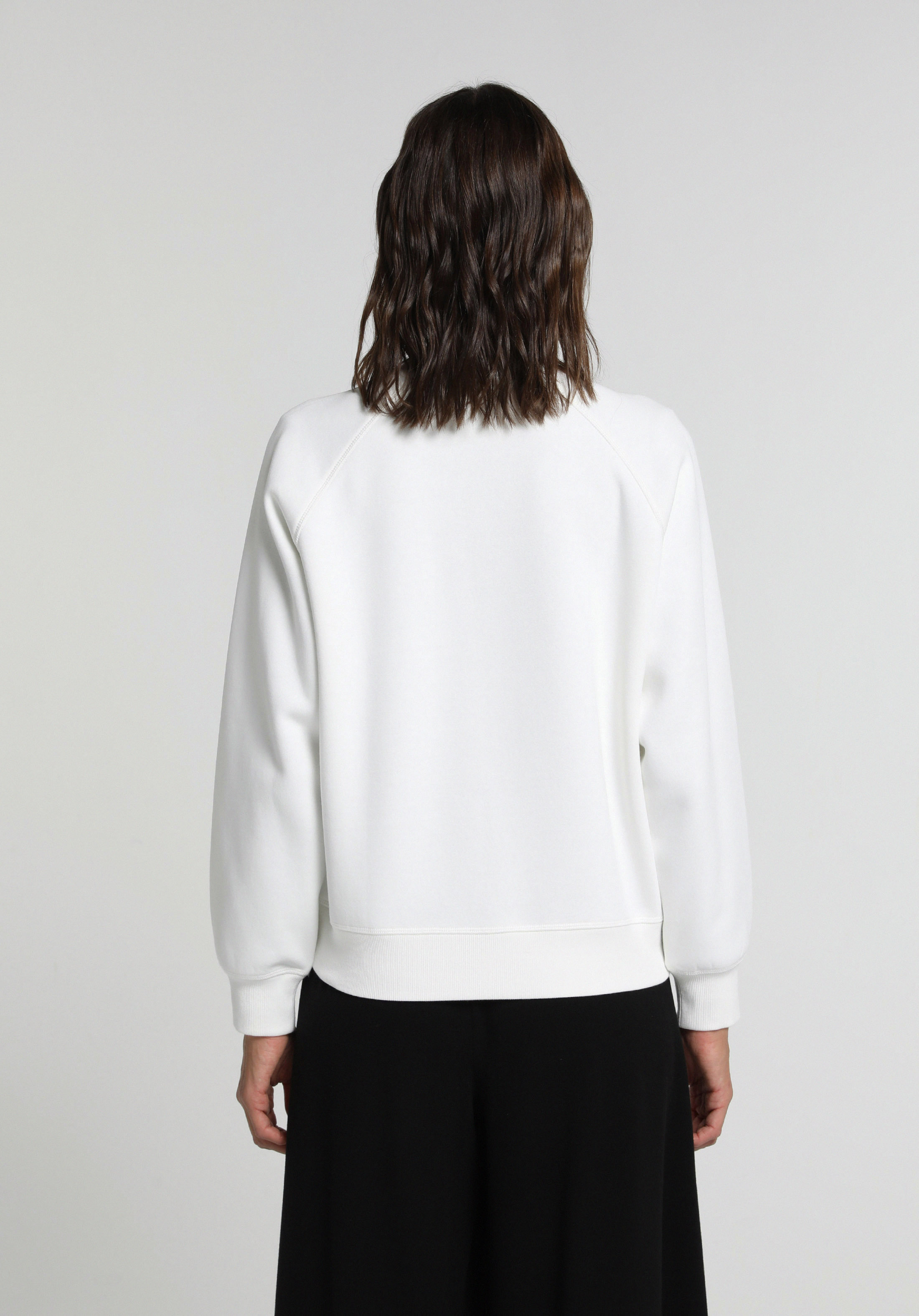 Regular Fit Yuvarlak Yaka Düz Kadın Beyaz Sweatshirt