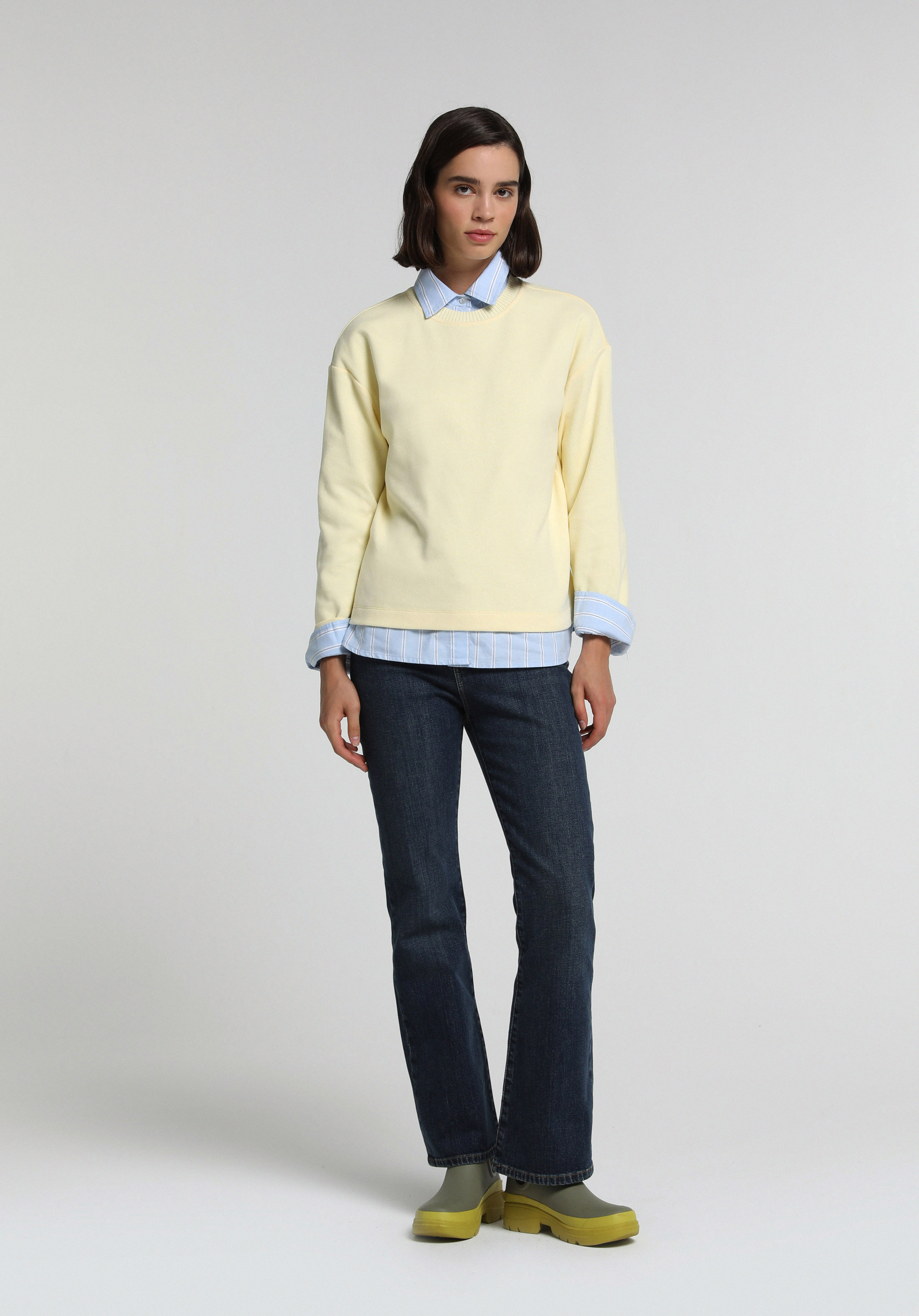 Flare Fit   Kadın Mid İndigo Denim Jean Pantolon