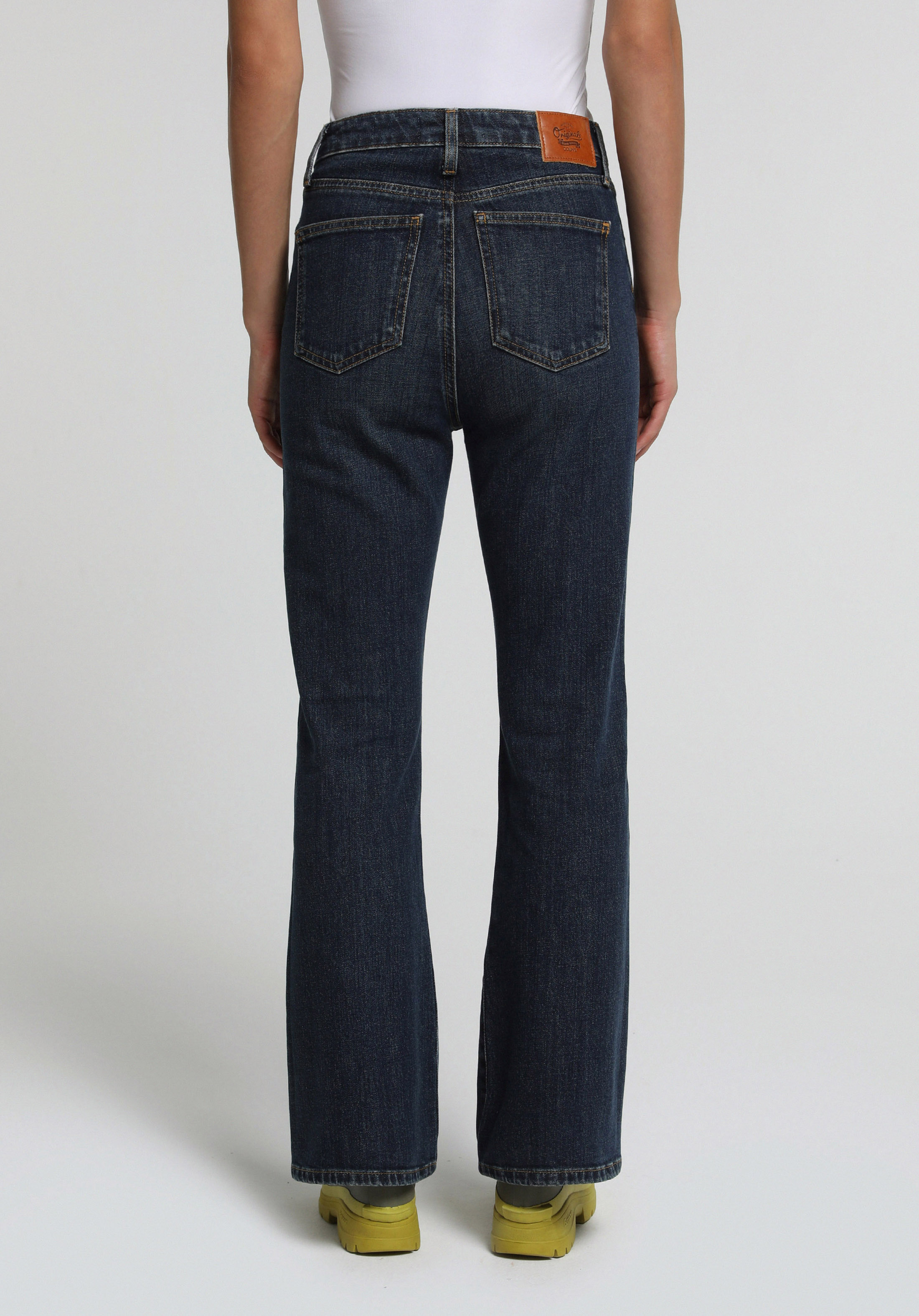 Flare Fit   Kadın Mid İndigo Denim Jean Pantolon