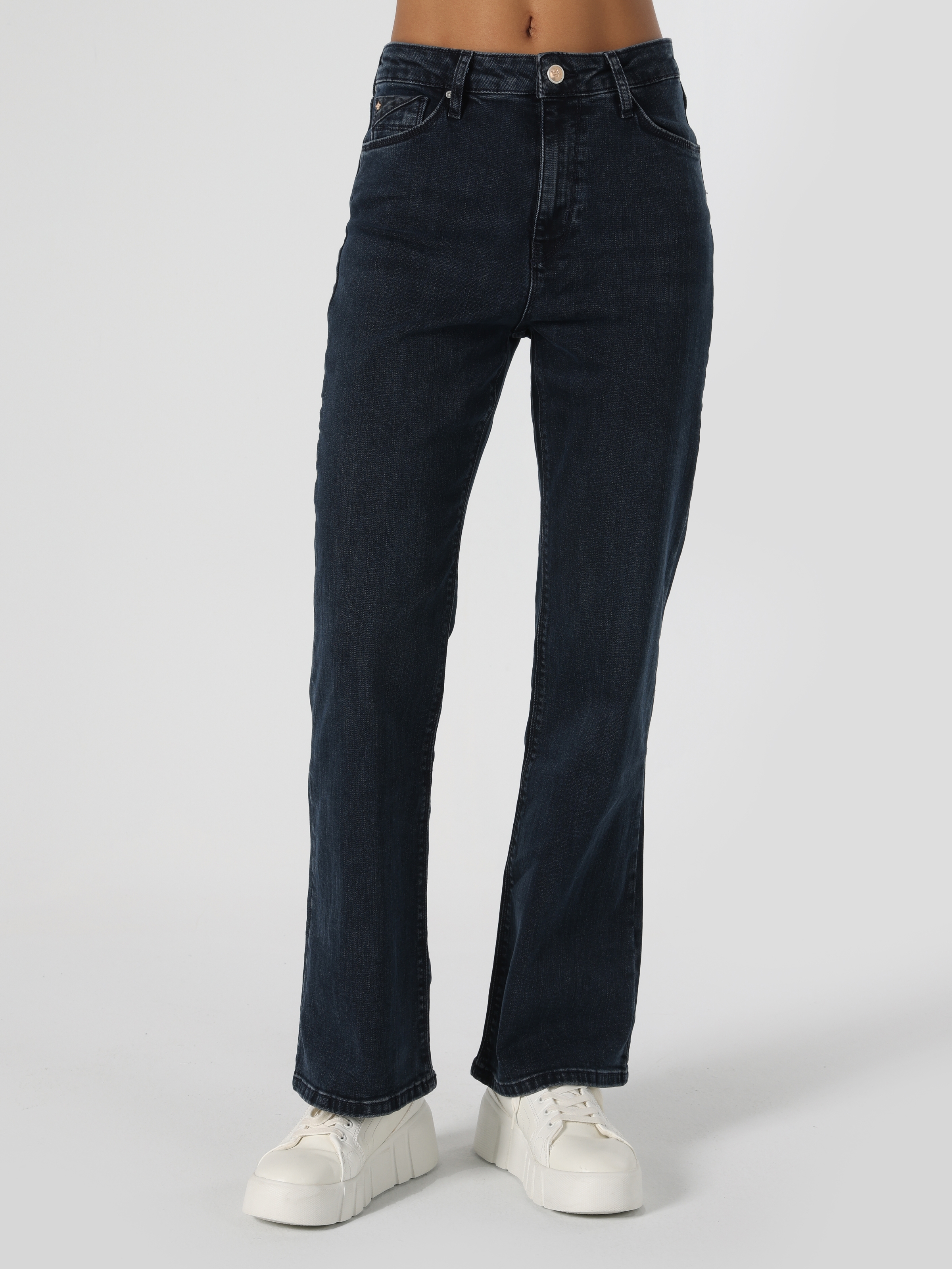 Colins 791 Monıca Regular Fit Normal Bel Geniş Paça Jean Kadın Pantolon. 4