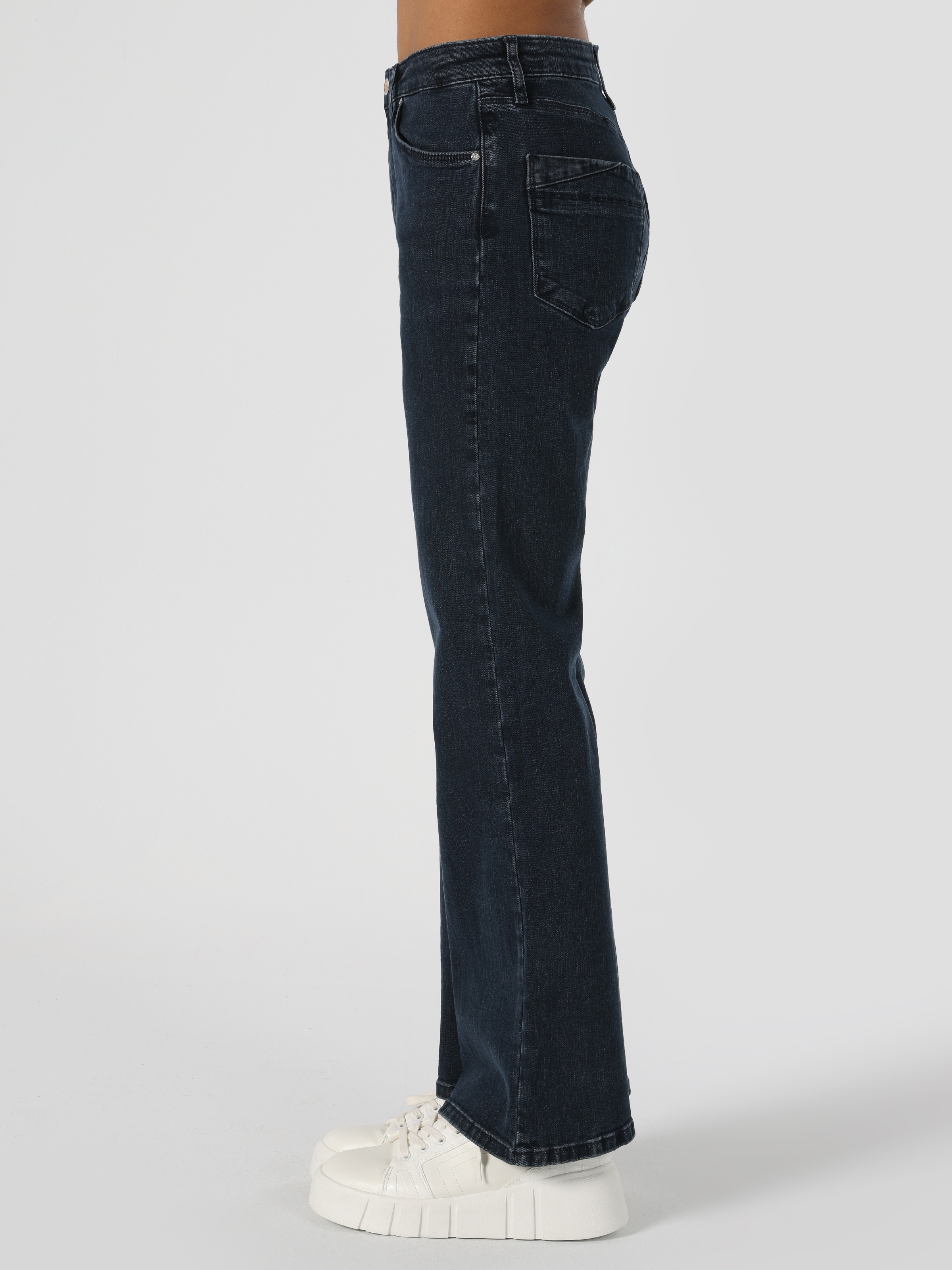 Colins 791 Monıca Regular Fit Normal Bel Geniş Paça Jean Kadın Pantolon. 5