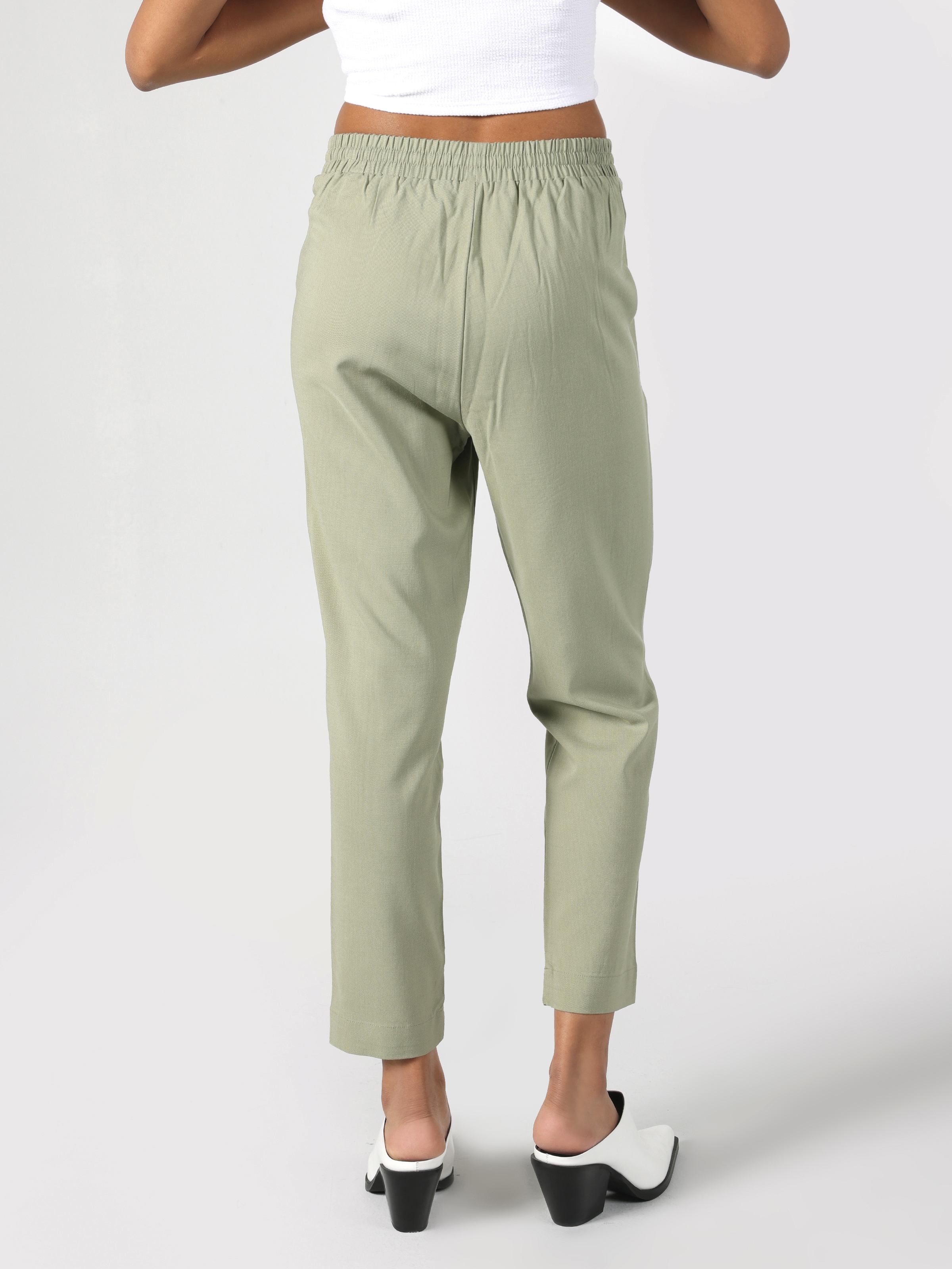 Colins Regular Fit Düşük Bel Düz Paça Yeşil Kadın Pantolon. 2