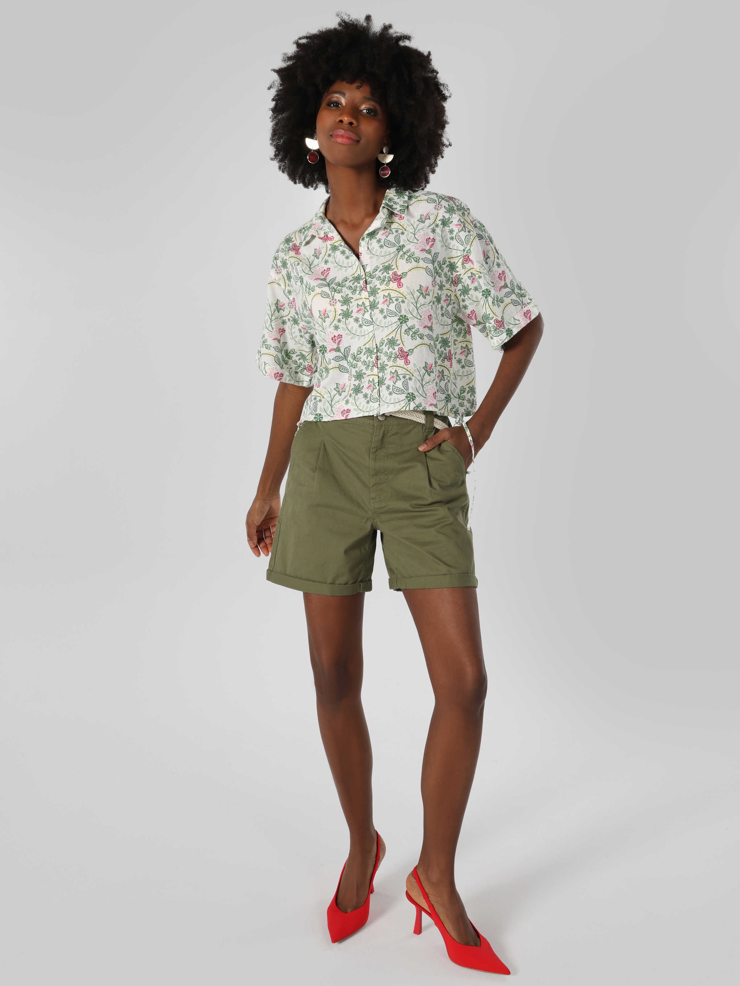 Regular Fit Baskılı Çok Renkli Kadın Kısa Kol Gömlek Cl1063872