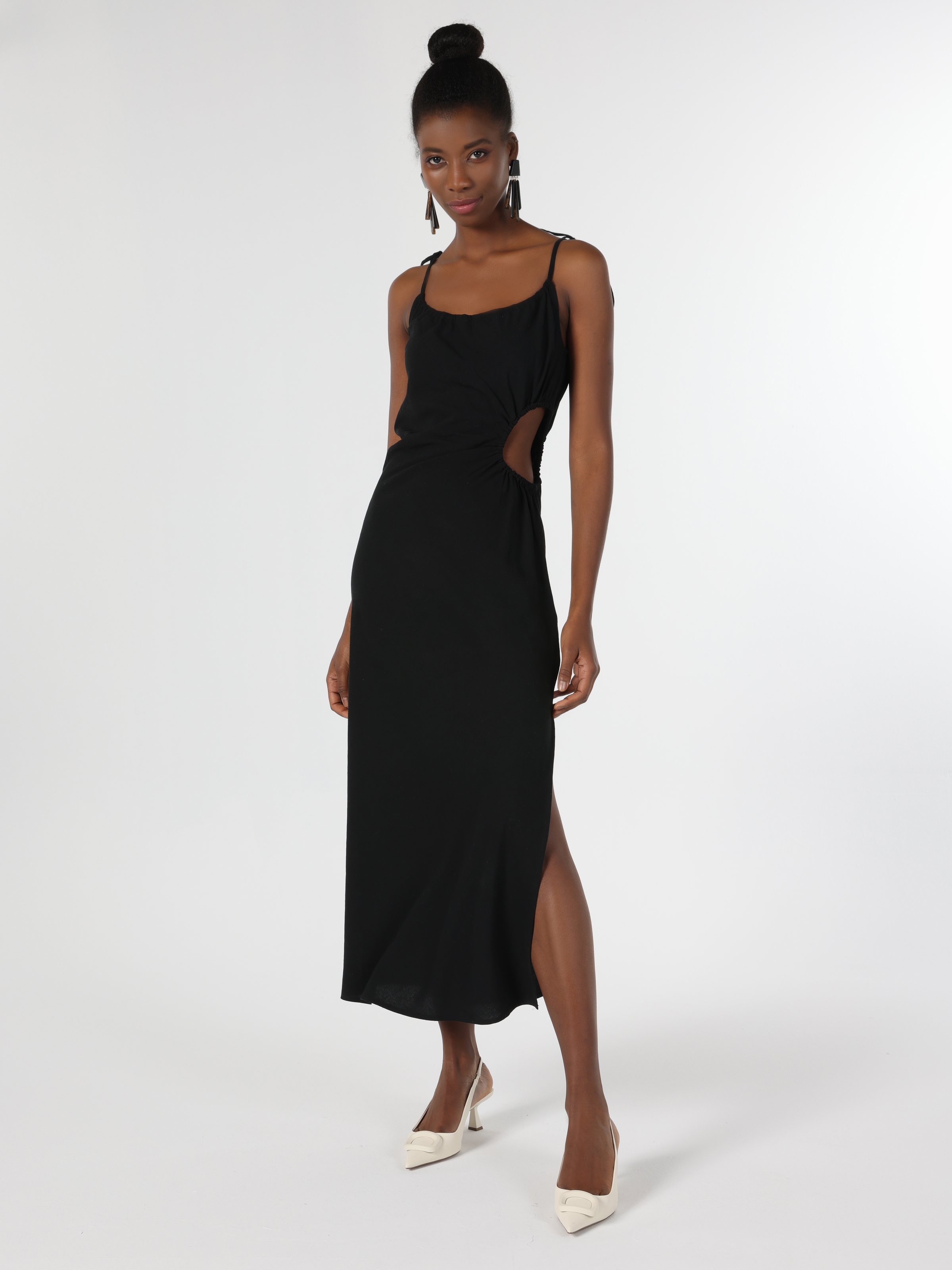 Slim Fit Cut Out Siyah Kadın Elbise Cl1064240