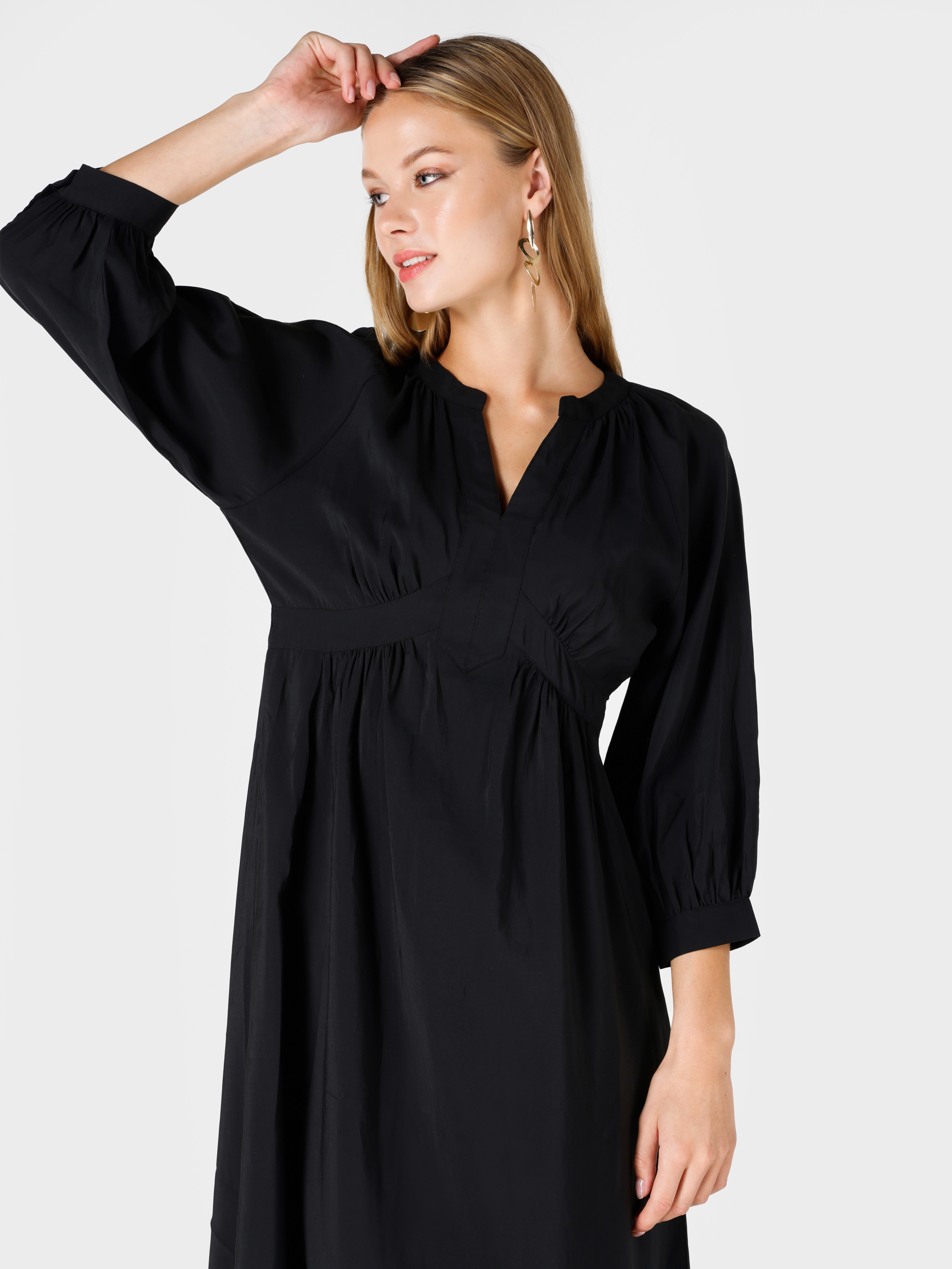 Regular Fit V Yaka Siyah Kadın Elbise Cl1065020