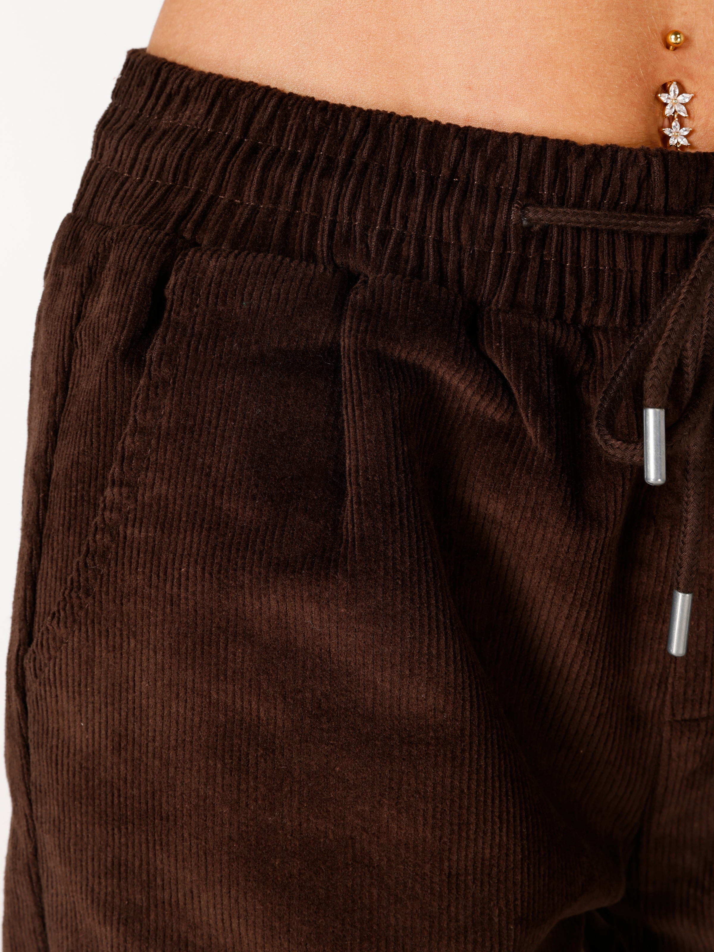 Normal Kesim Yüksek Lastikli Bel Düz Paça Fitilli Kahverengi Kadın Pantolon