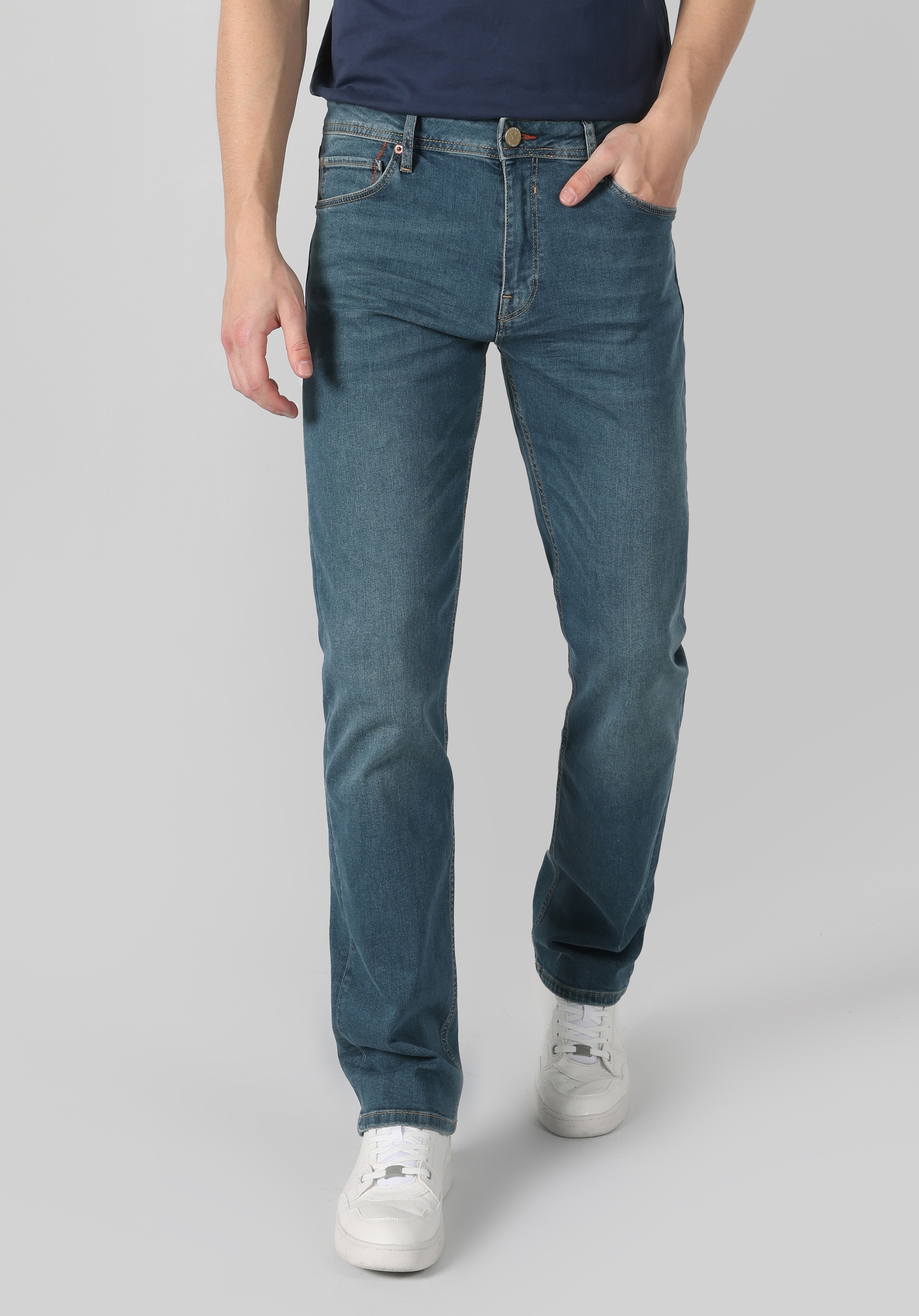 045 Davıd Regular Fit Orta Bel Düz Paça Erkek Mavi Jean Pantolon Cl1063540