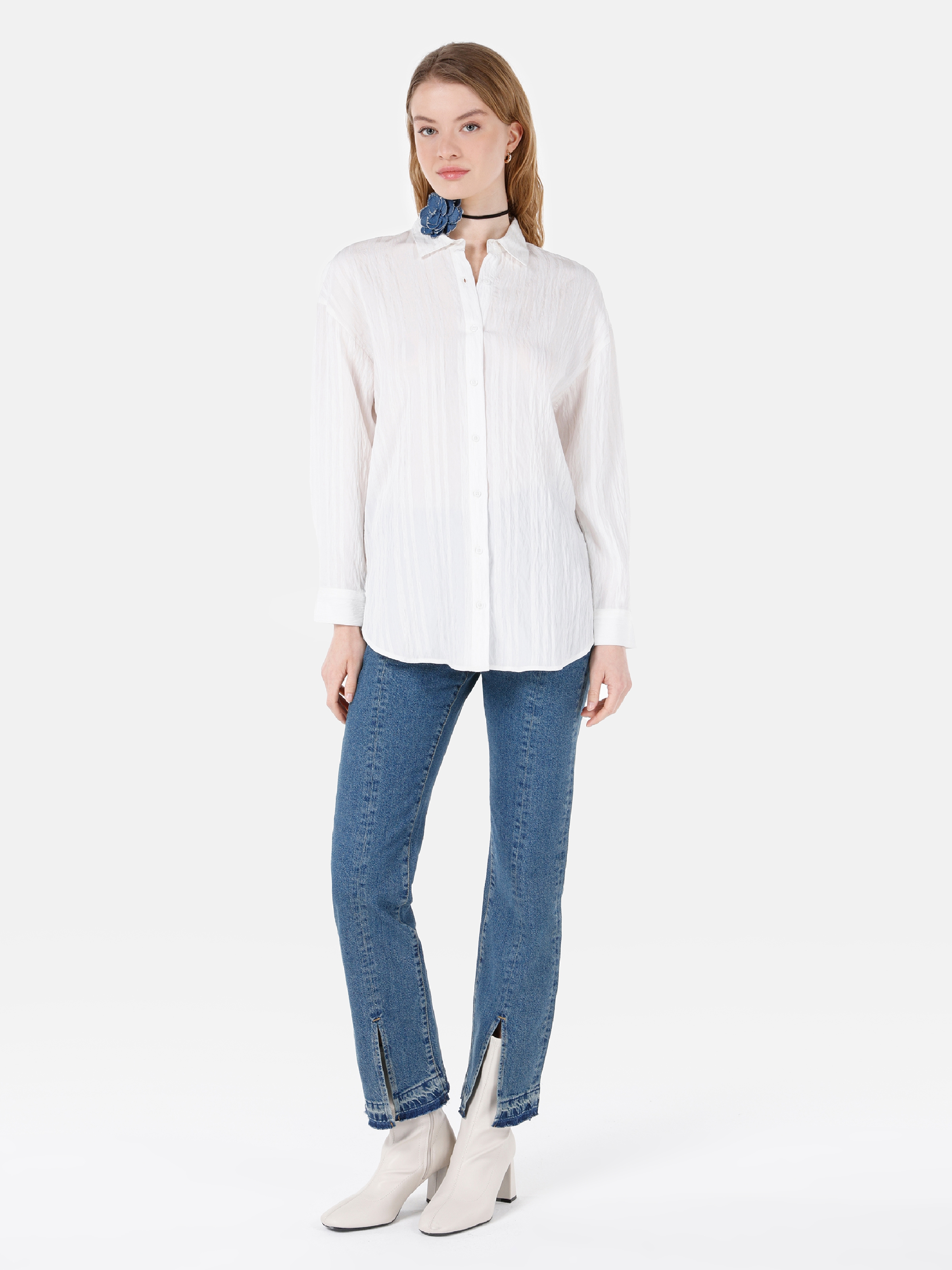 Normal Kesim Shirt Yaka Beyaz Kadın Uzun Kol Gömlek Cl1067333