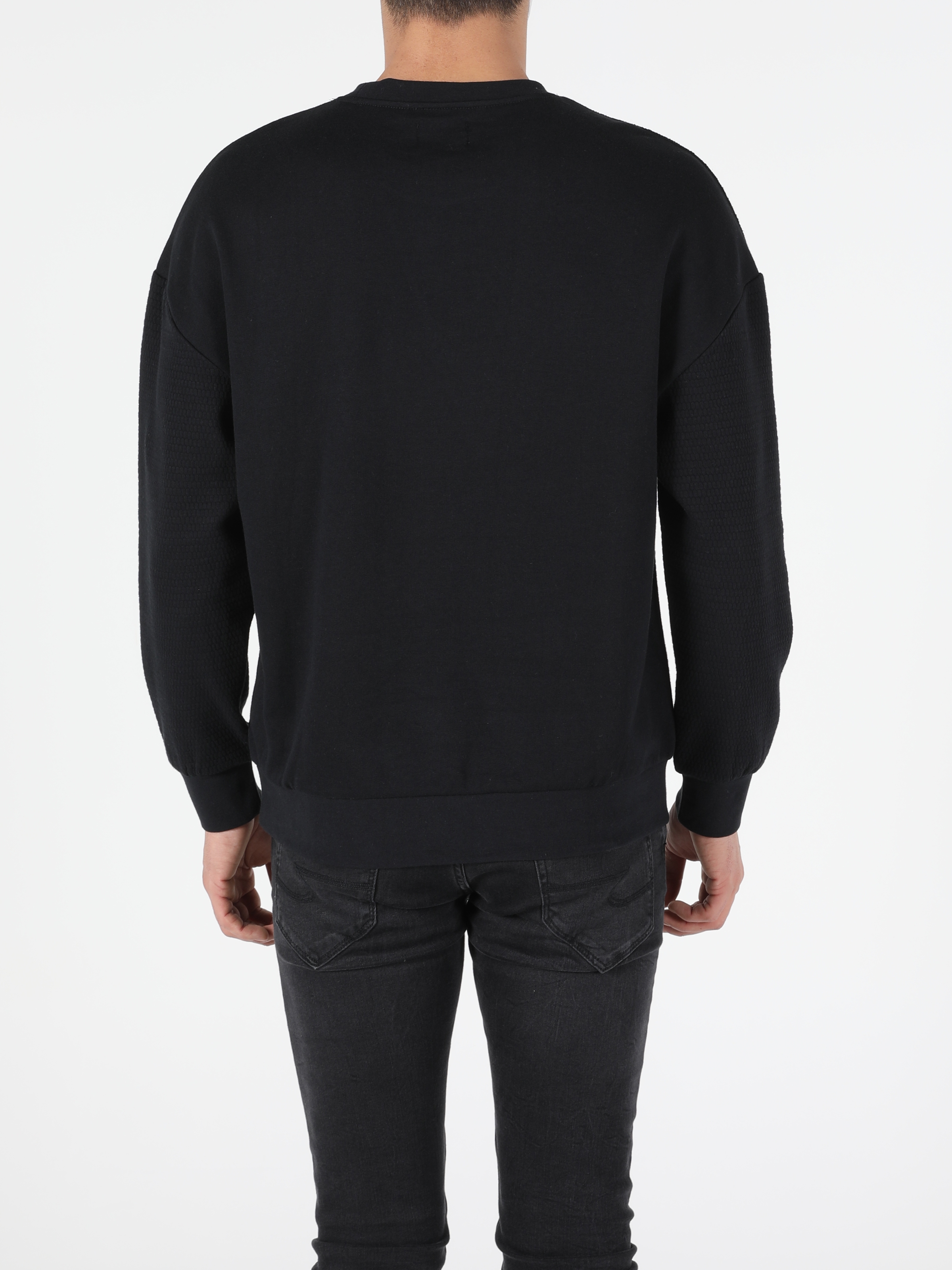 Colins Oversize Fit Erkek Siyah Sweatshirt. 2