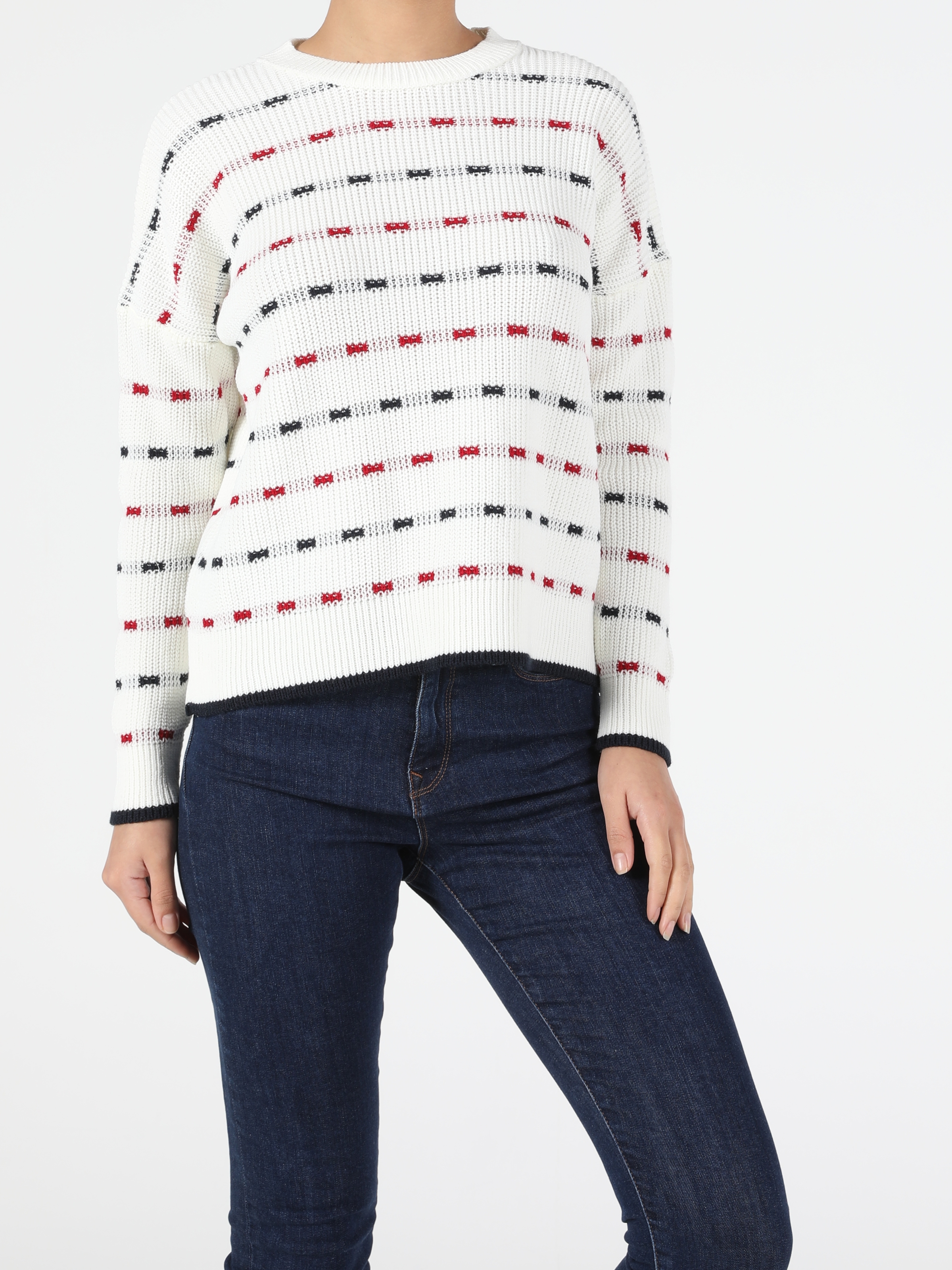 Colins Whıte Woman Sweaters. 3