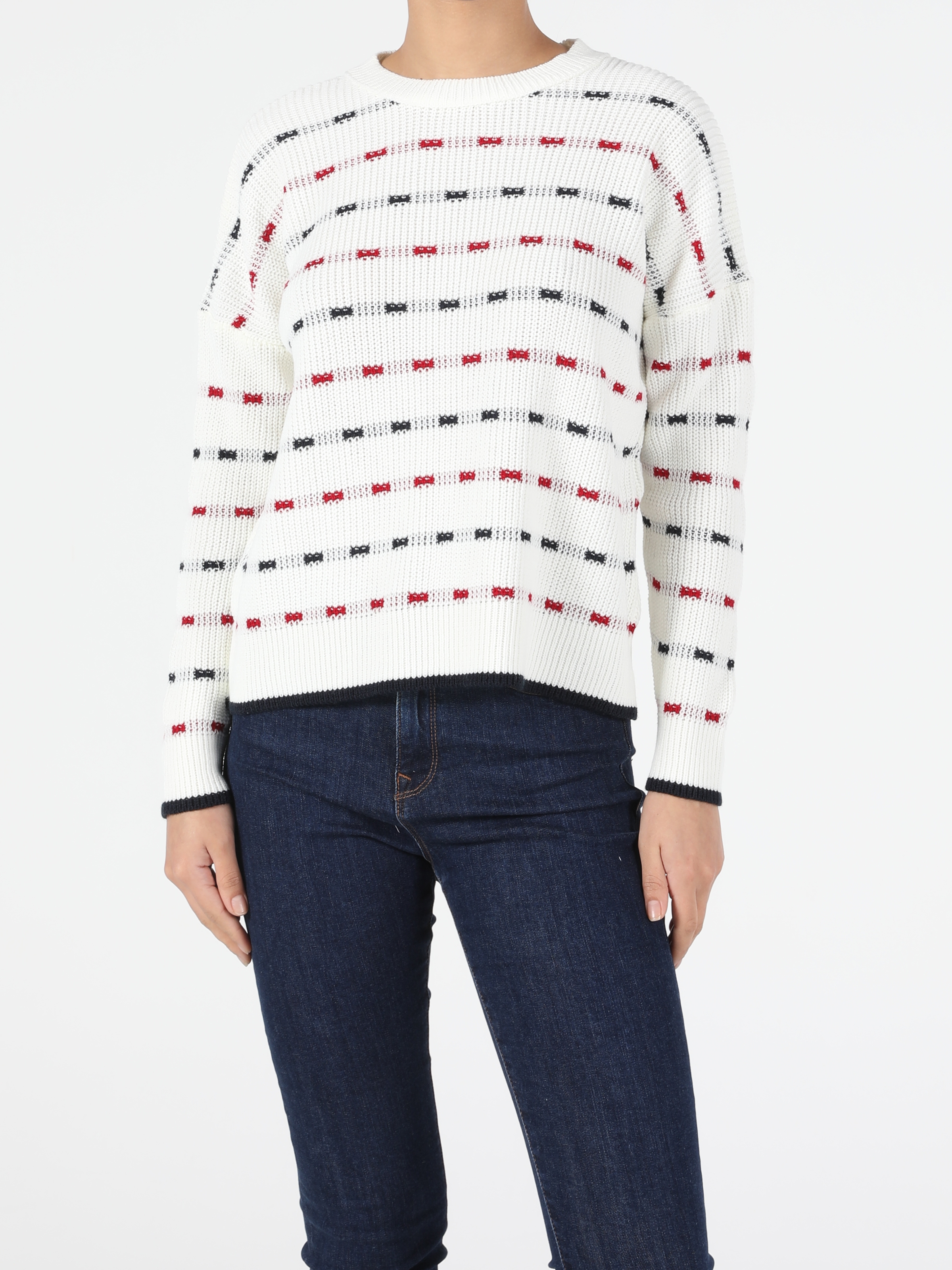 Colins Whıte Woman Sweaters. 4