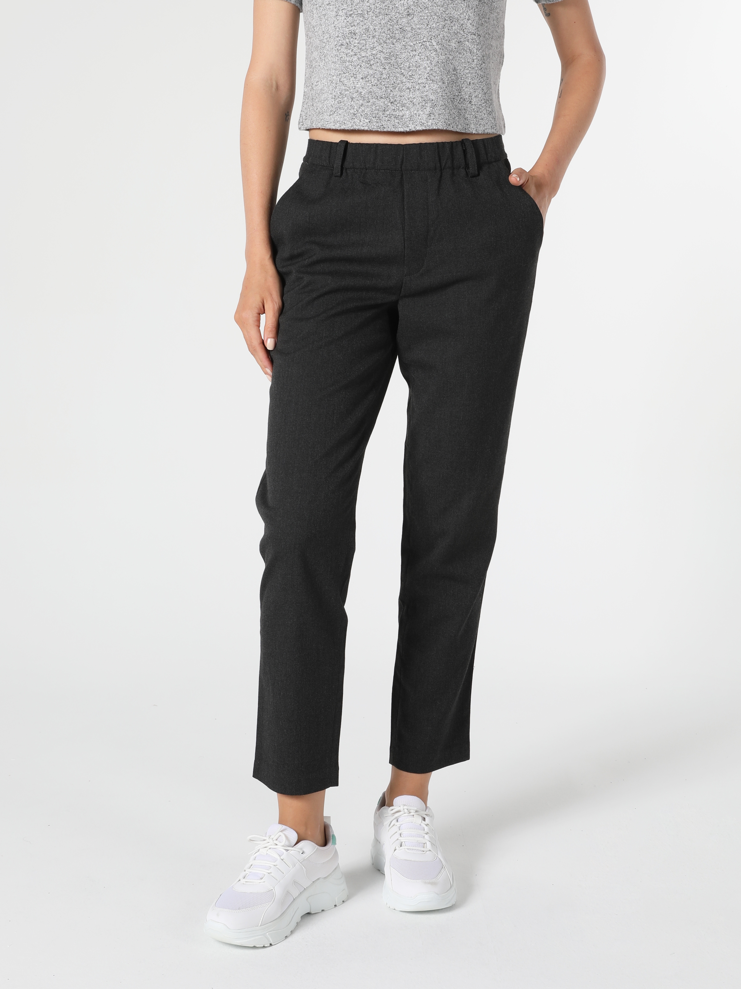 Colins Slim Fit Orta Bel Düz Paça Kadın Antrasit Pantolon. 4