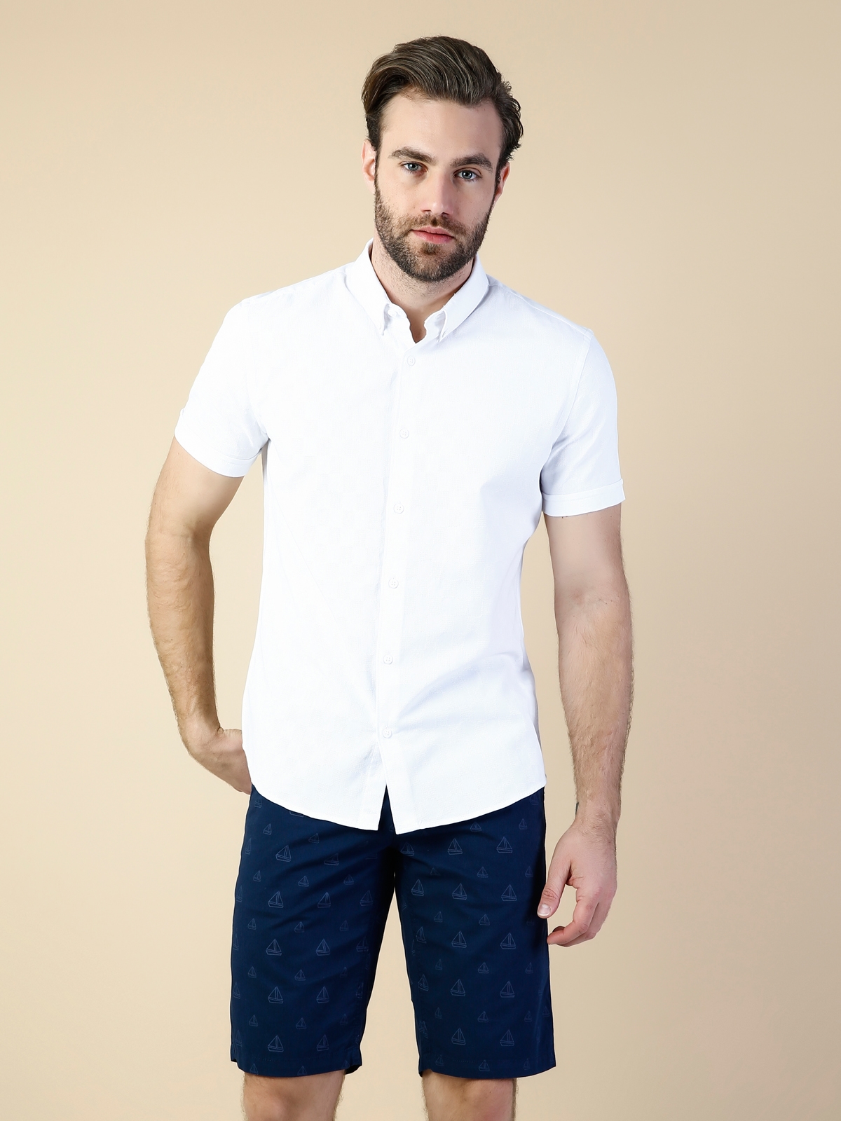 Slim Fit Beyaz Kısa Kol Gömlek