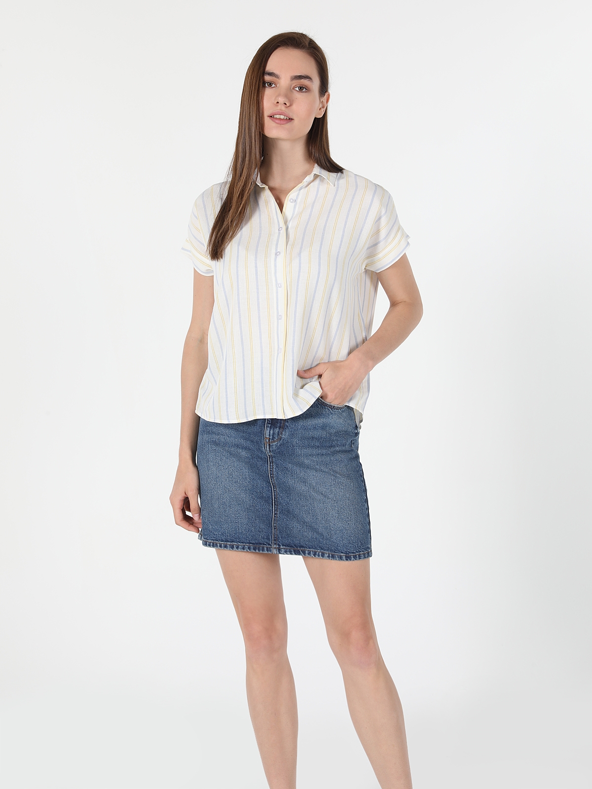 Colins Regular Fit Shirt Neck Çizgili Çok Renkli Kadın Kısa Kol Gömlek. 1