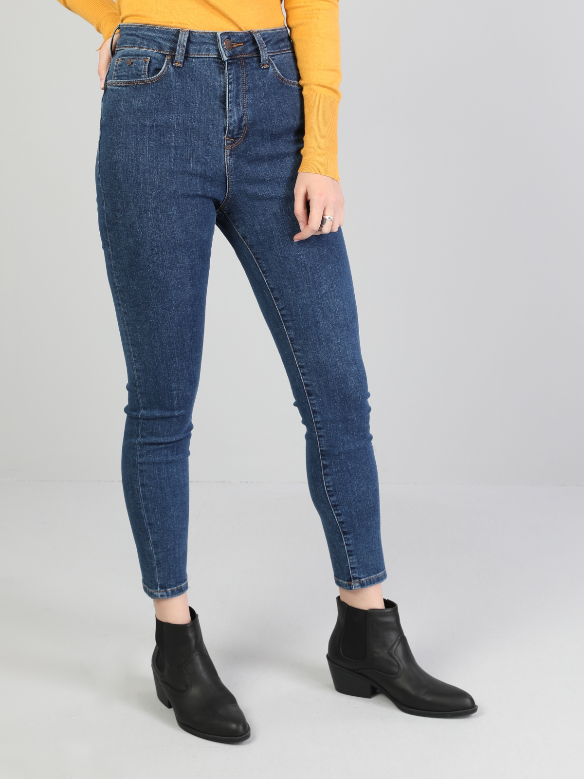 Colins 760 Dıana Yüksek Bel Dar Paça Super Slim Fit Koyu Mavi Kadın Jean Pantolon. 5