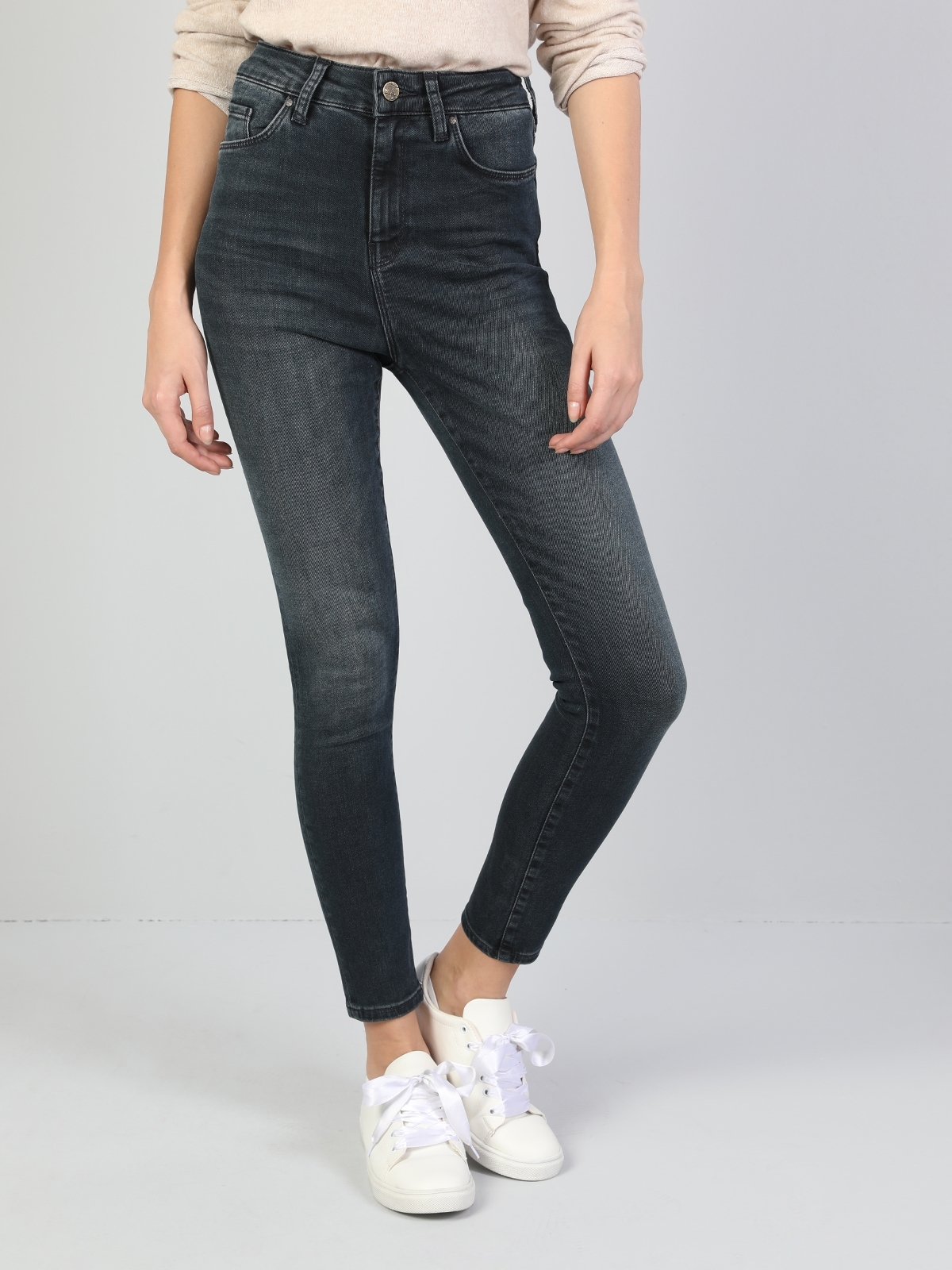 Colins 760 Dıana Yüksek Bel Dar Paça Super Slim Fit Gri Kadın Jean Pantolon. 6