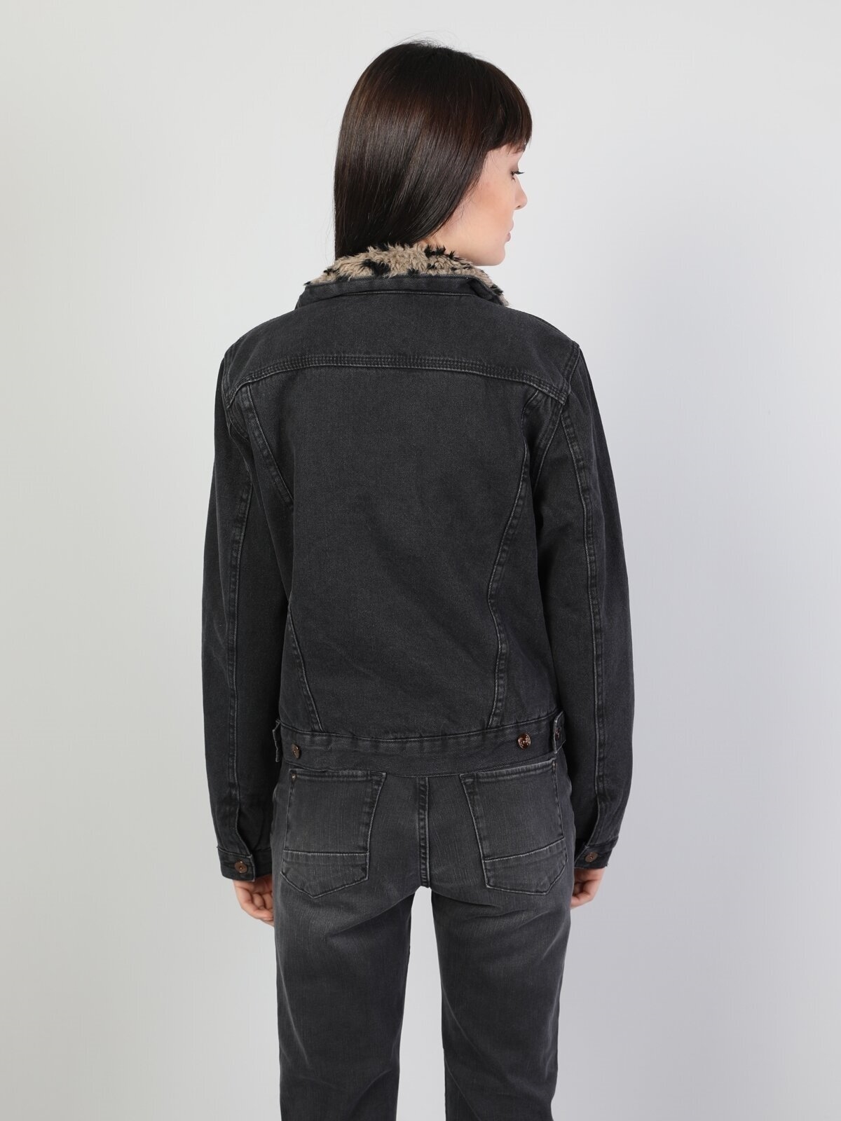210 Rona   Regular Fit Koyu Gri Kadın Jean Ceket