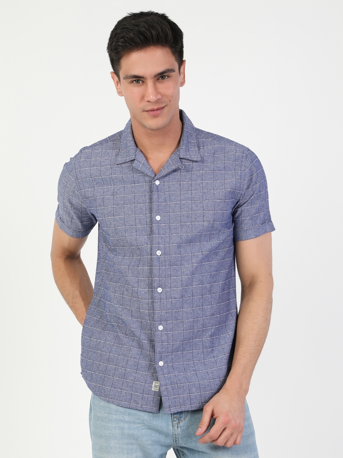 Colins Slim Fit Shirt Neck Erkek Açık Mavi Kısa Kol Gömlek. 1