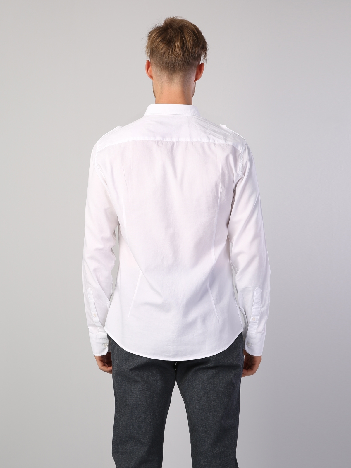  Modern Fit  Erkek Beyaz Uzun Kol Gömlek