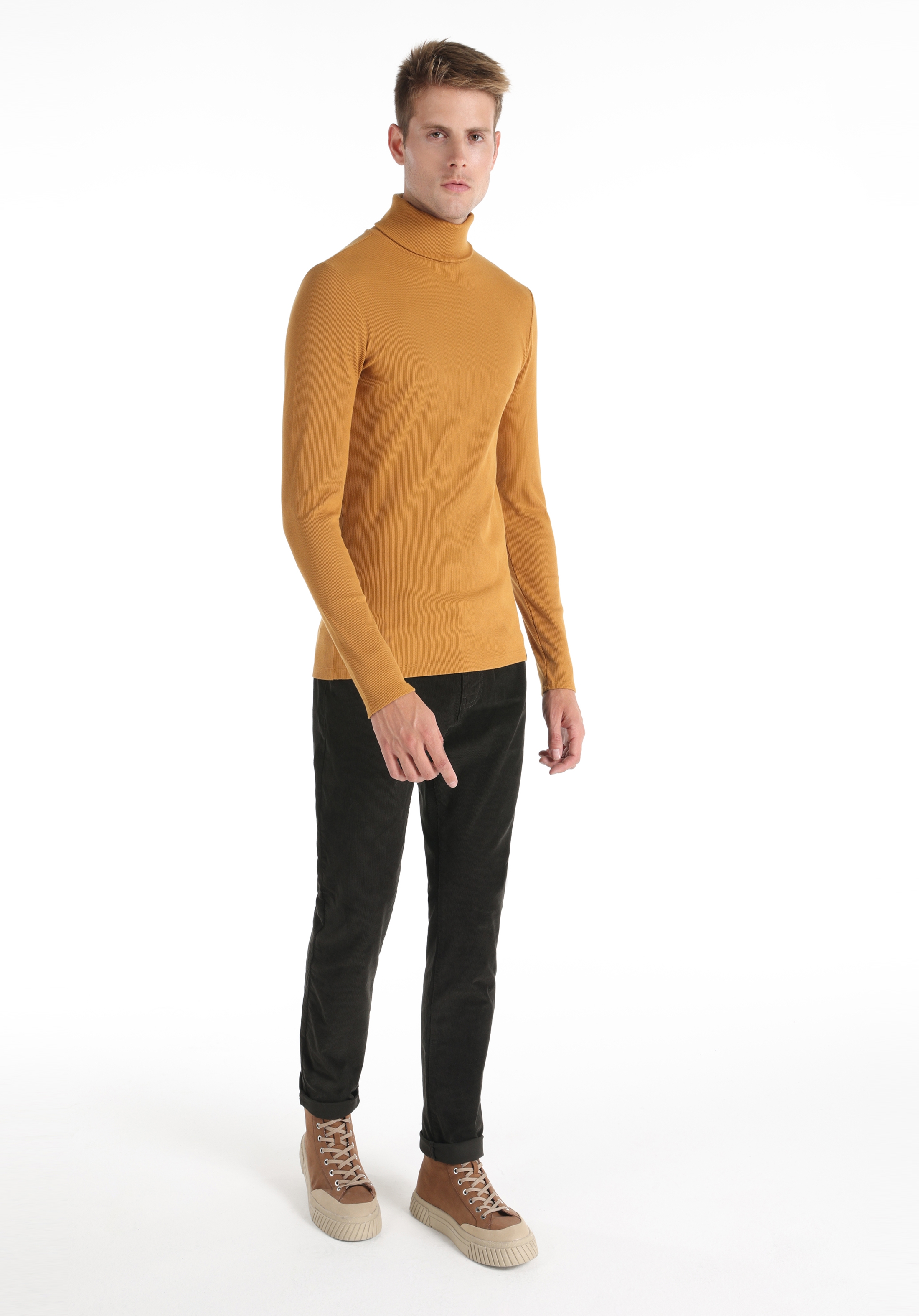 Slim Fit Yarim Balikci Düz Sarı Erkek Uzun Kol Tişört Cl1049854