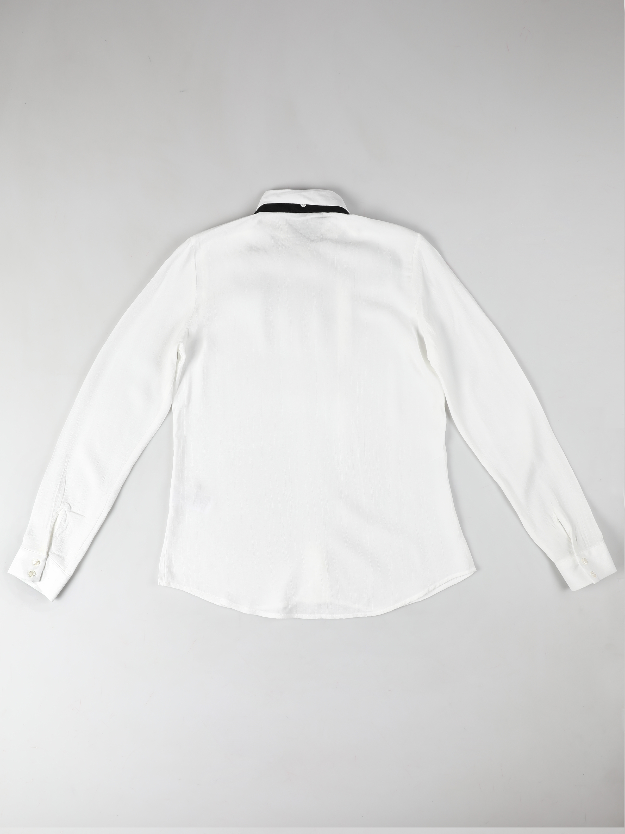 Colins Slim Fit Shirt Neck Kadın Beyaz Uzun Kol Gömlek. 2