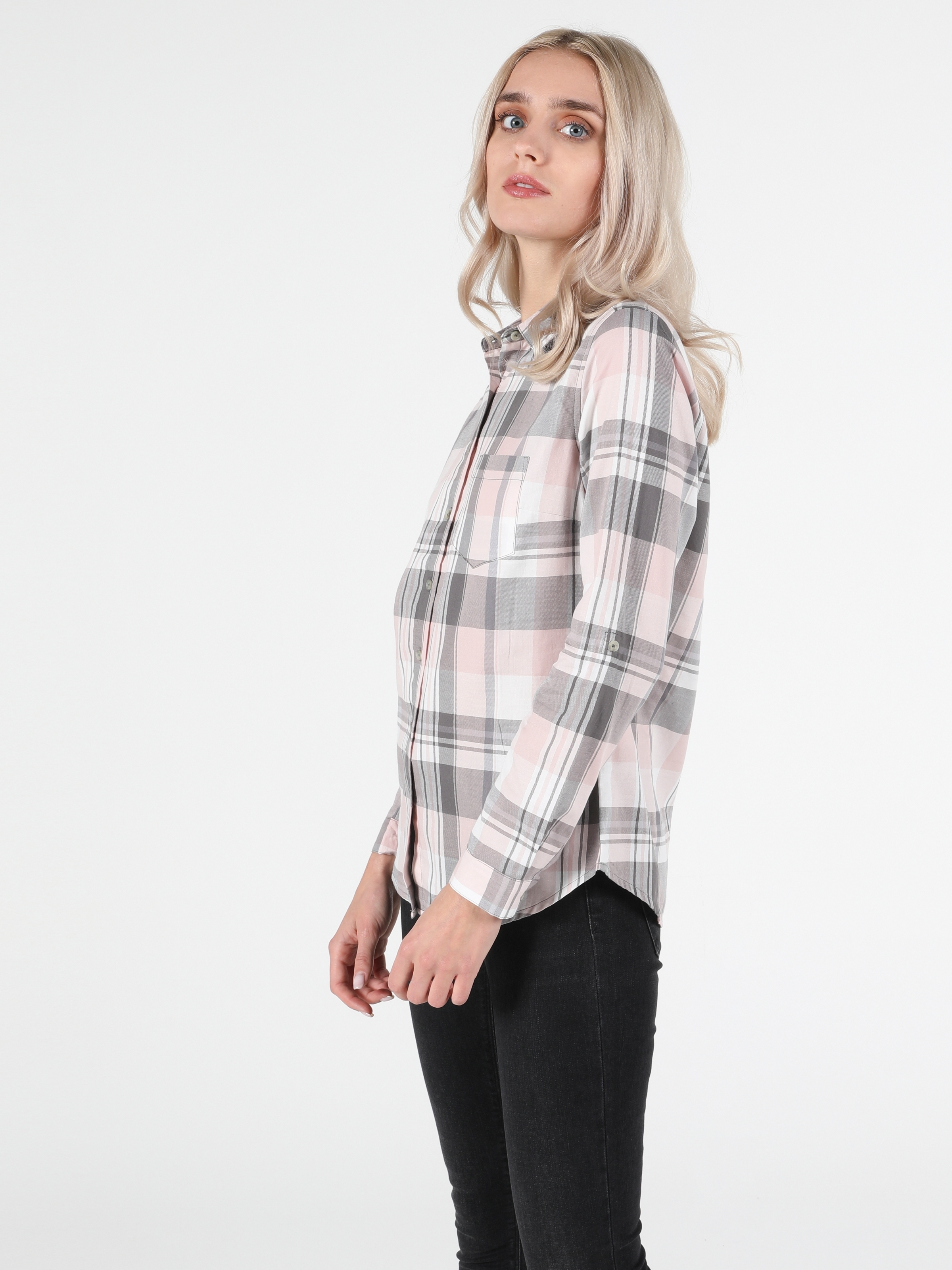 Kareli Cepli Slim Fit Kadın Pembe Uzun Kol Gömlek