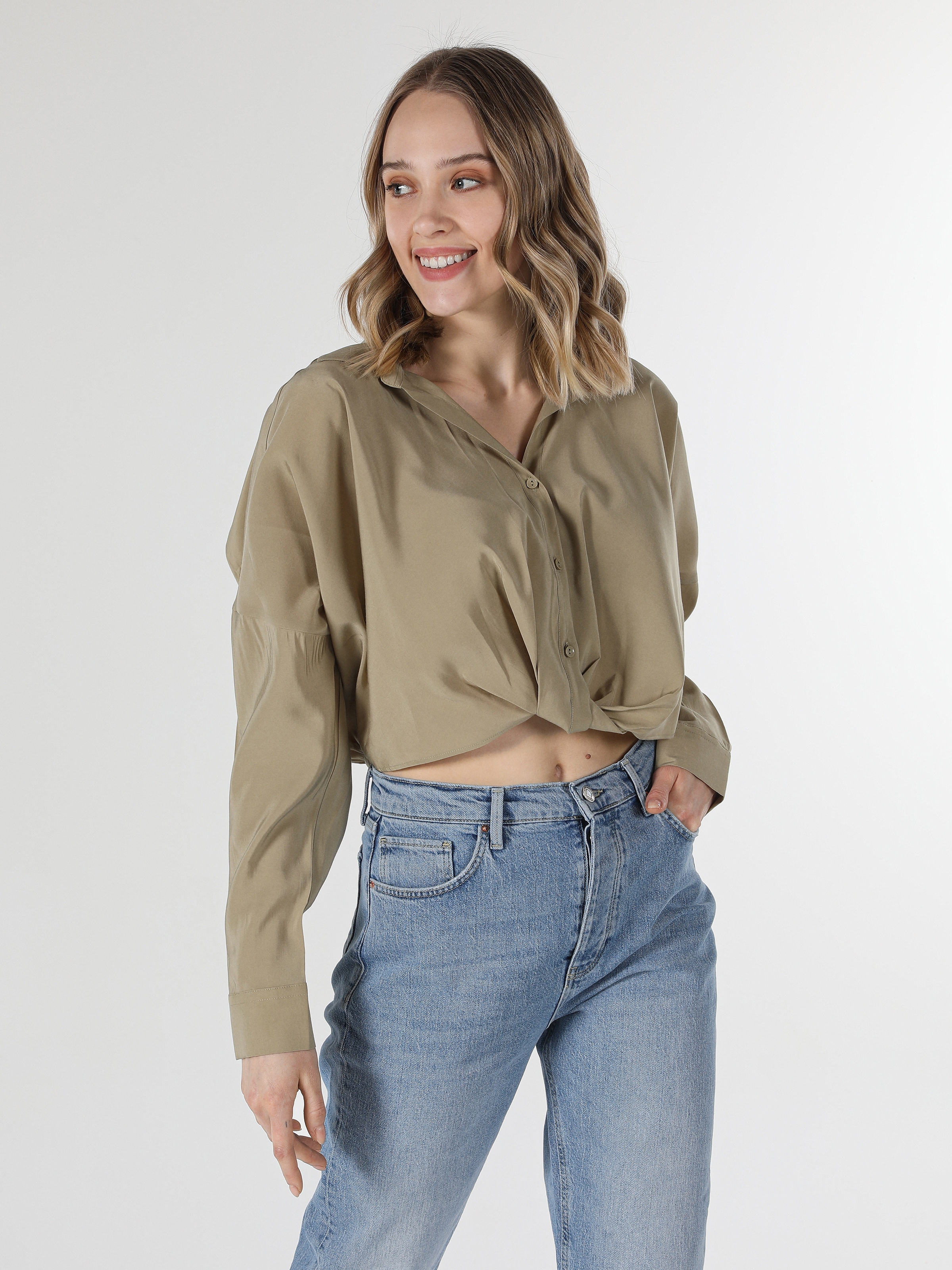Regular Fit Shirt Neck Crop Yeşil Kadın Uzun Kol Bluz Cl1064442