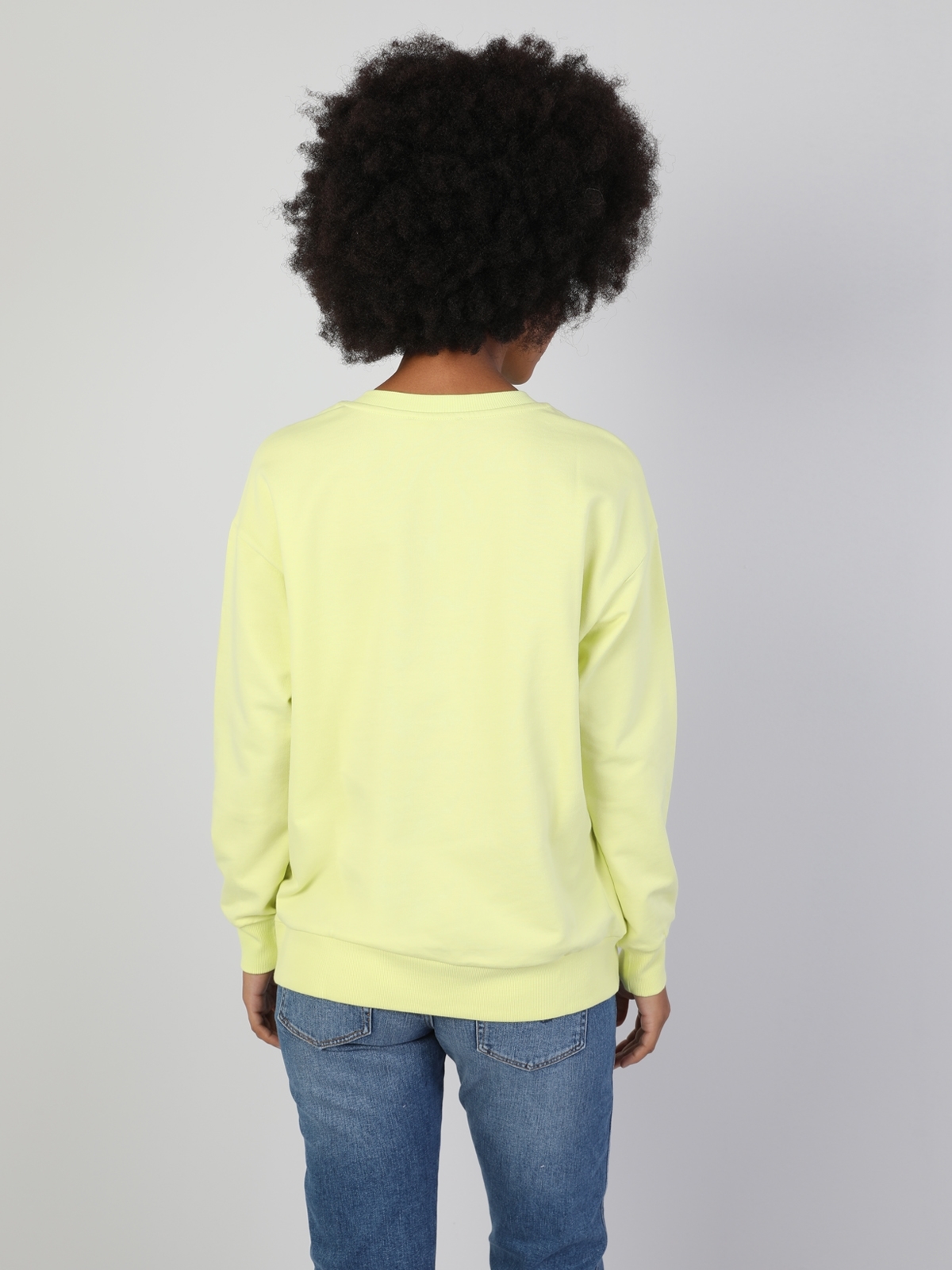 Comfort Fit Kadın Sarı Sweatshirt