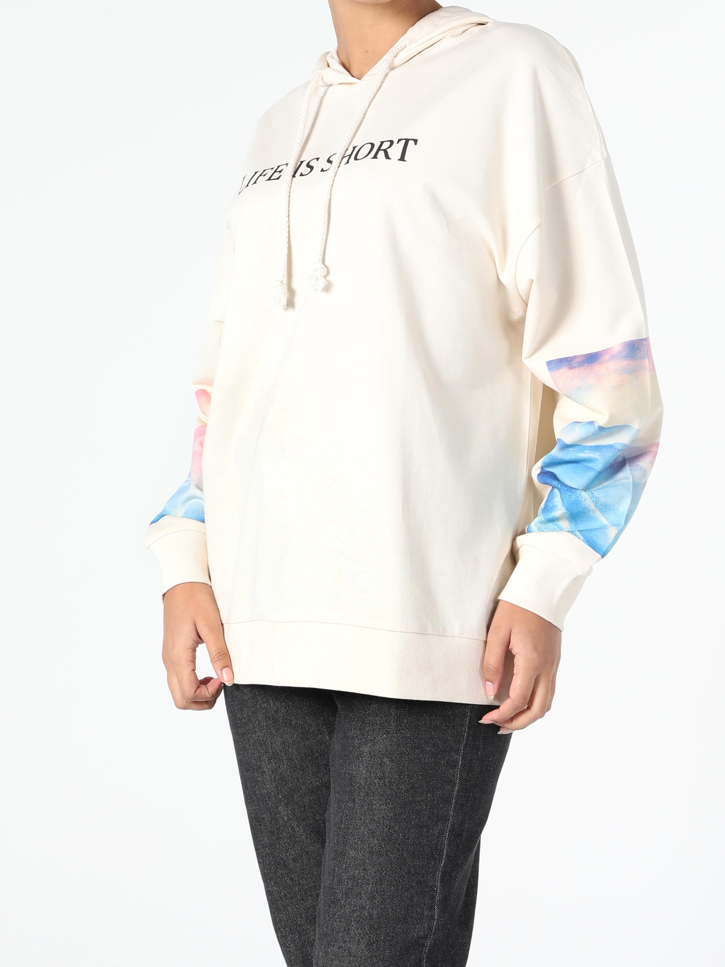 Comfort Fit Beyaz Kadın Sweatshirt