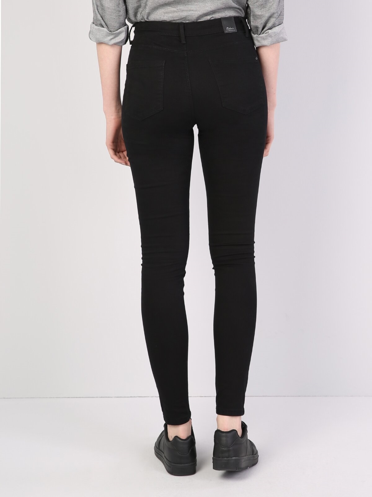 Süper Slim Fit Kadın Siyah Jean Pantolon